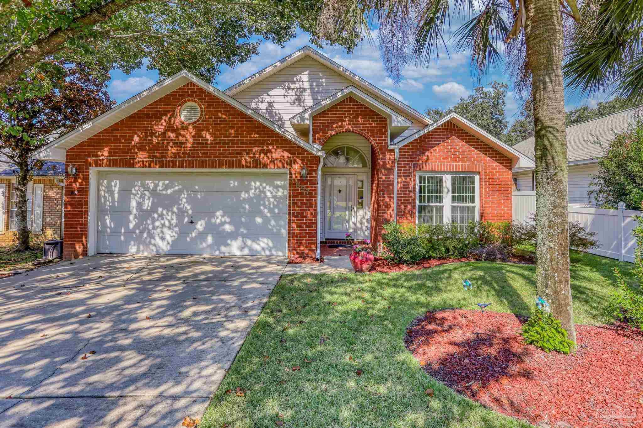 857 Ladner Dr