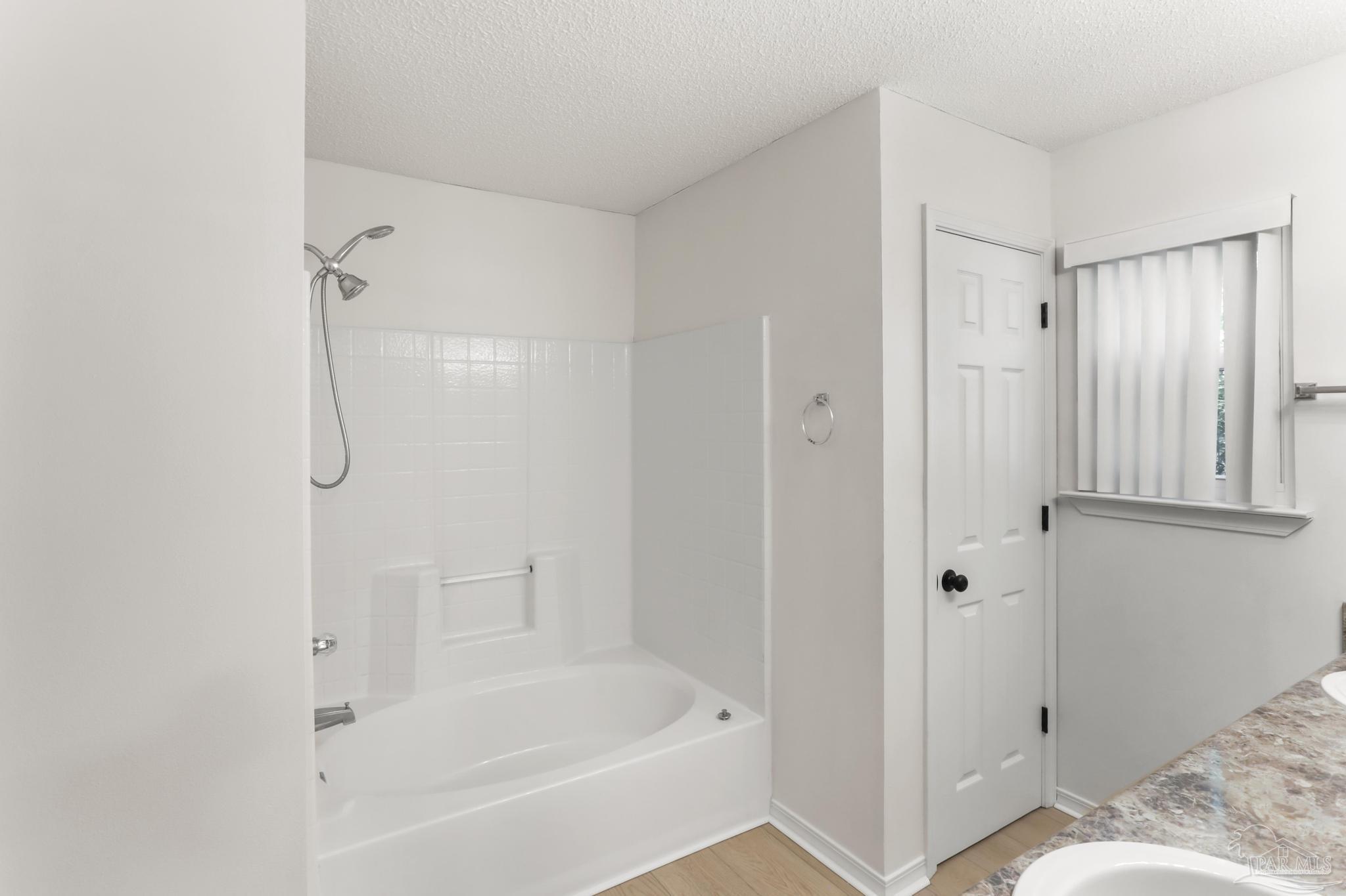 857 Ladner Dr