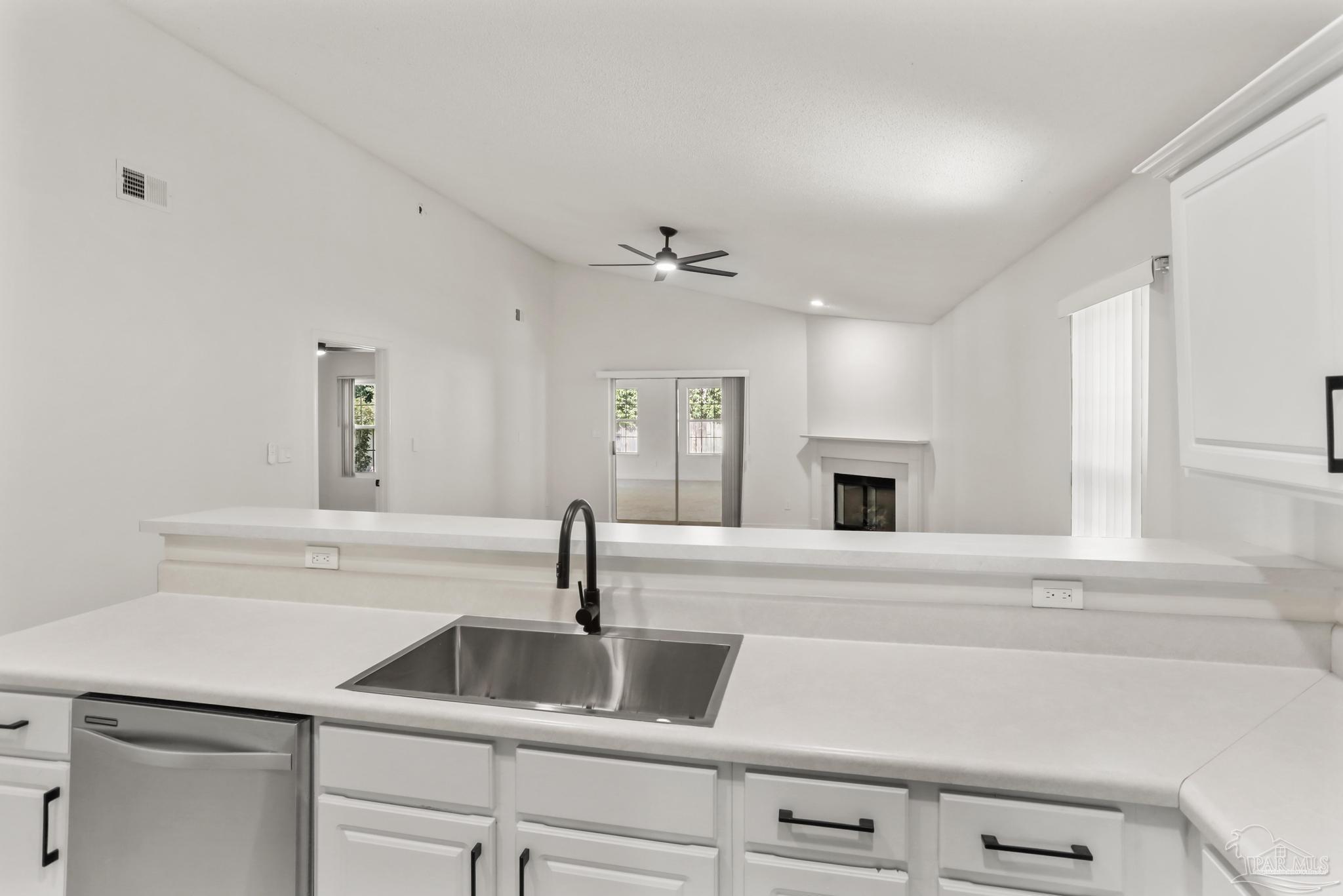 857 Ladner Dr