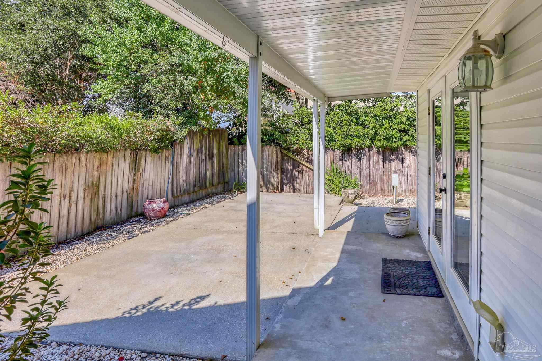 857 Ladner Dr