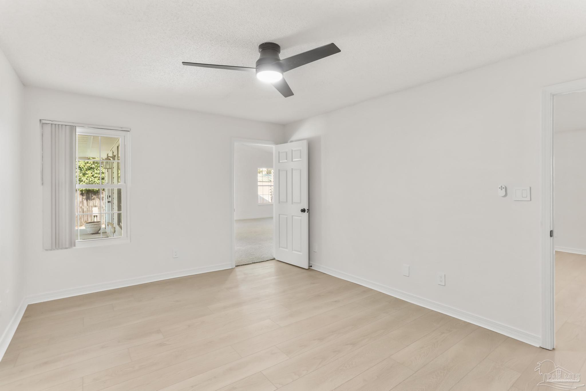 857 Ladner Dr