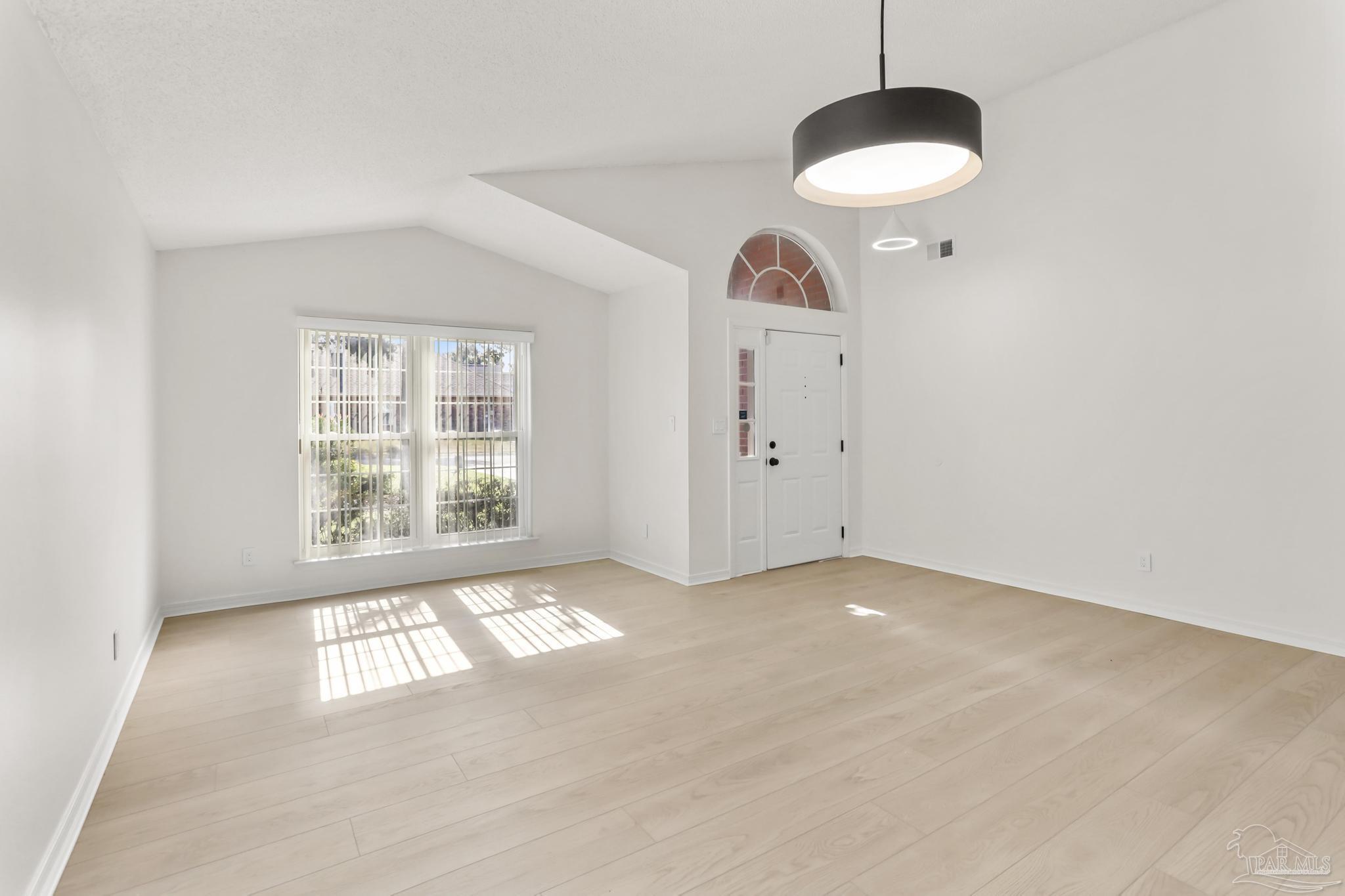 857 Ladner Dr