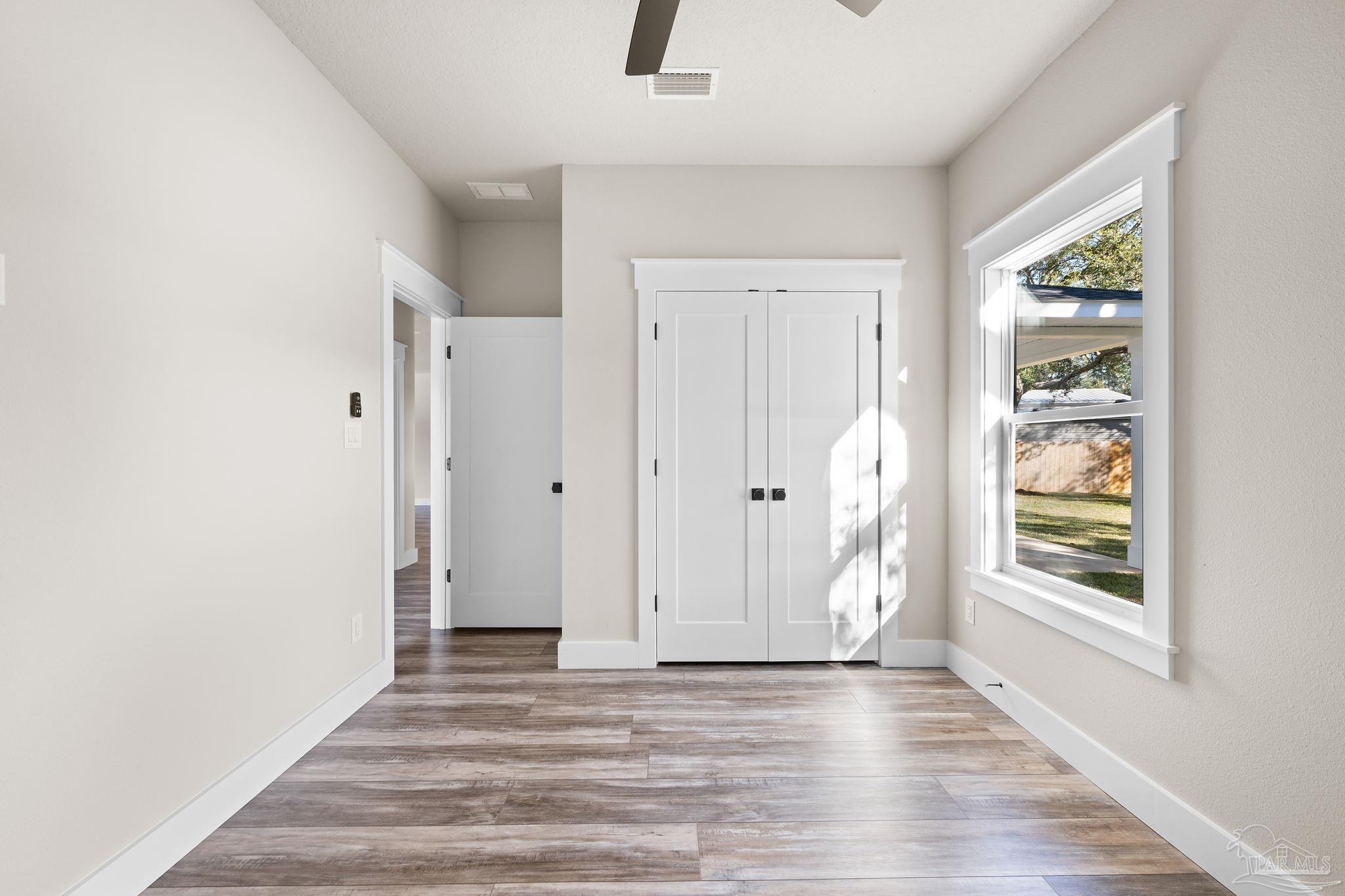 2910 Ferris Dr