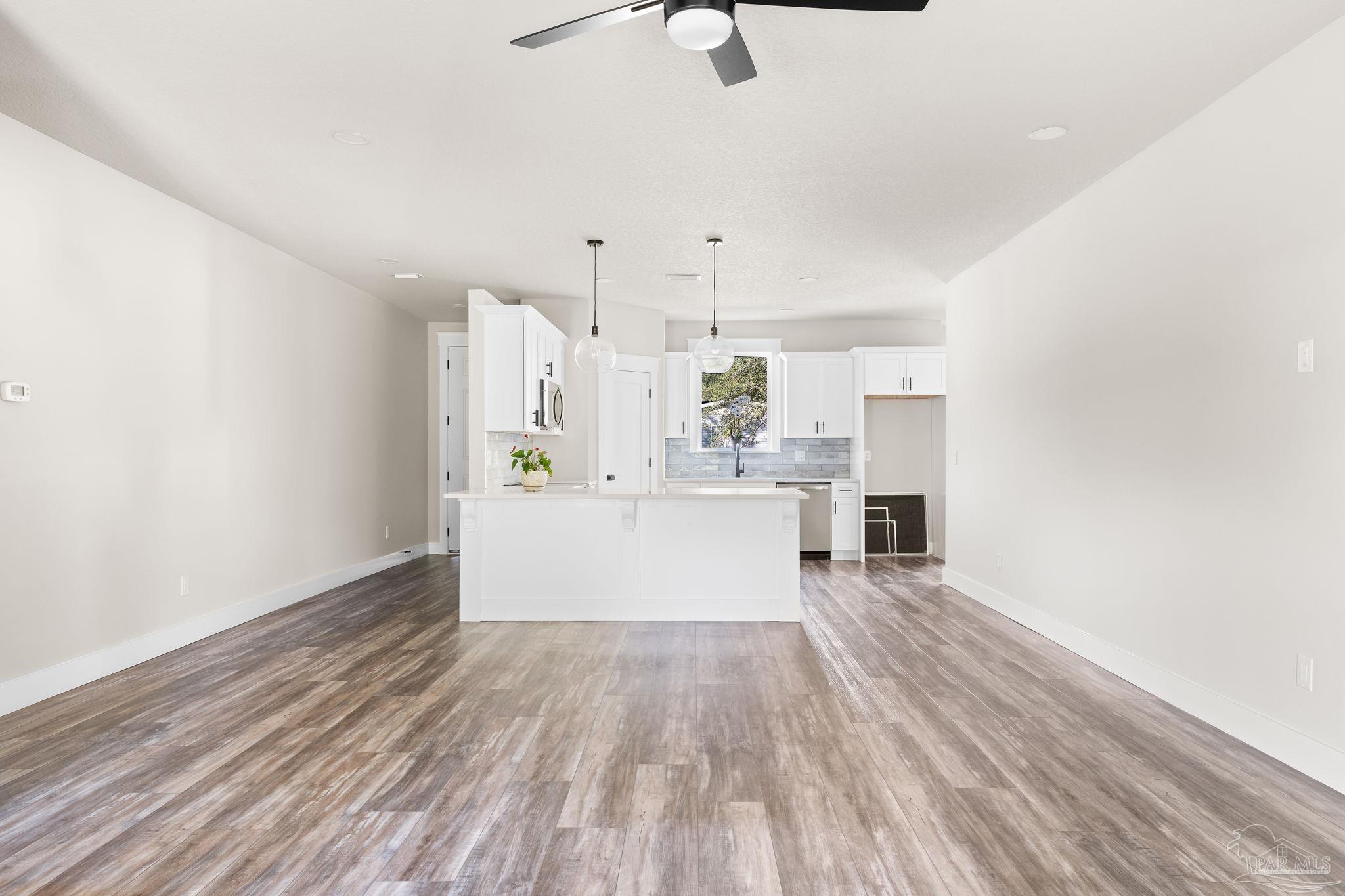2910 Ferris Dr