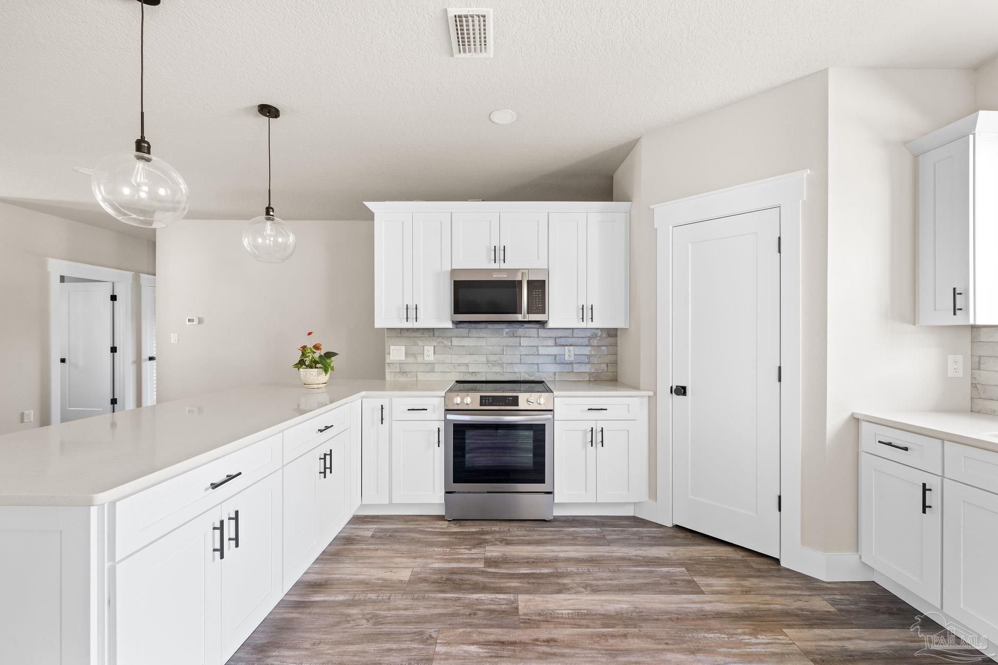 2910 Ferris Dr