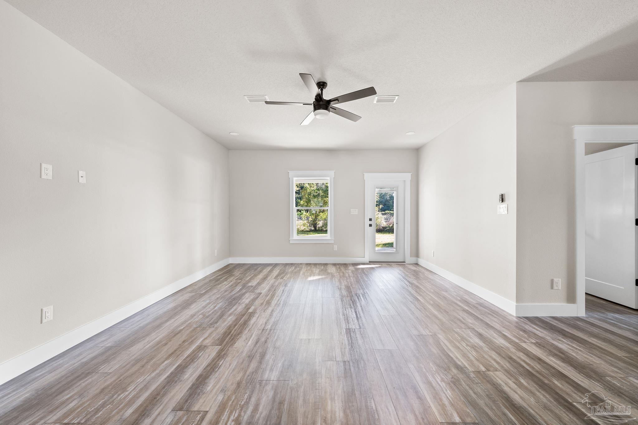 2910 Ferris Dr