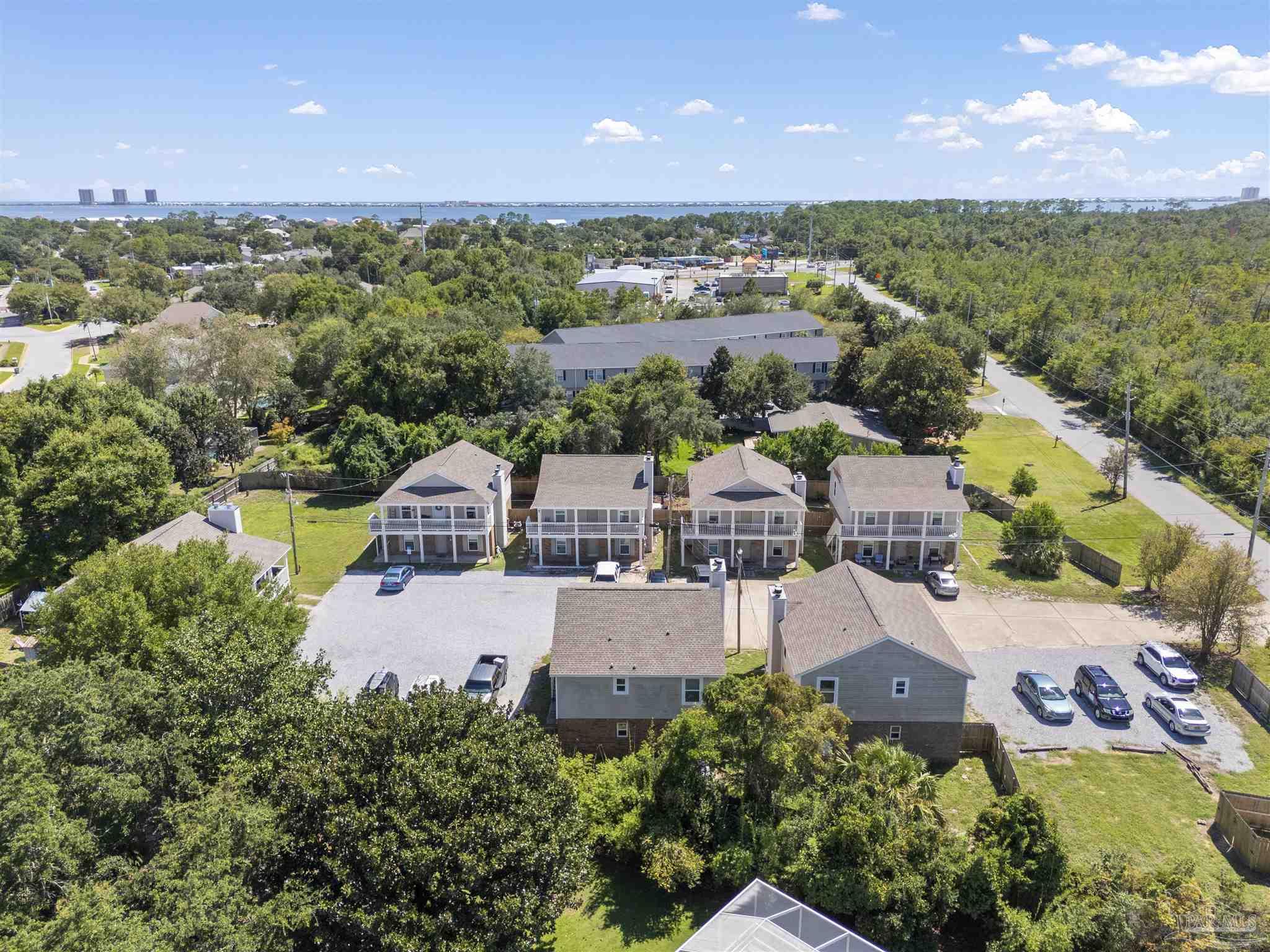 1070 Bayshore Rd