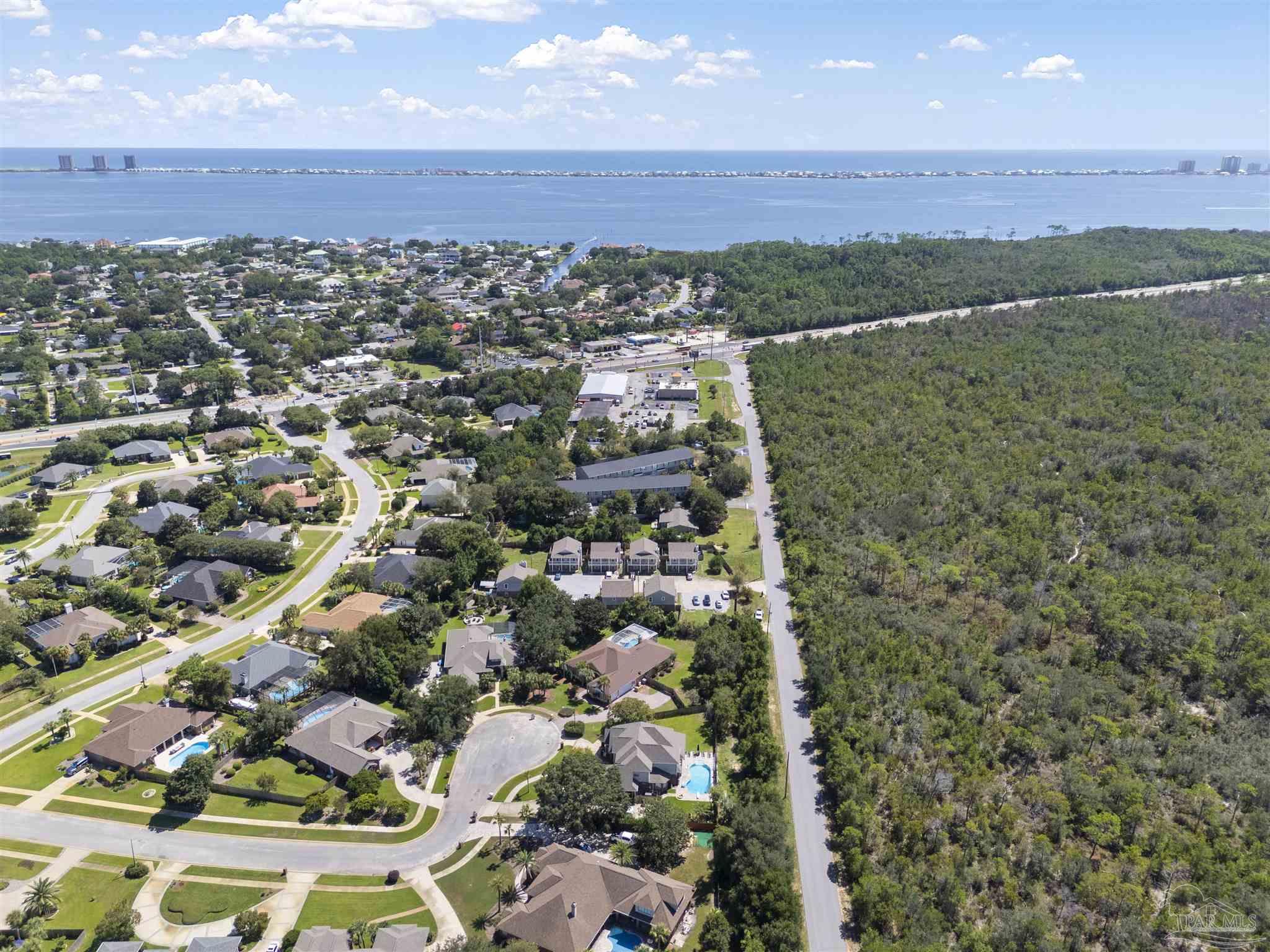 1070 Bayshore Rd