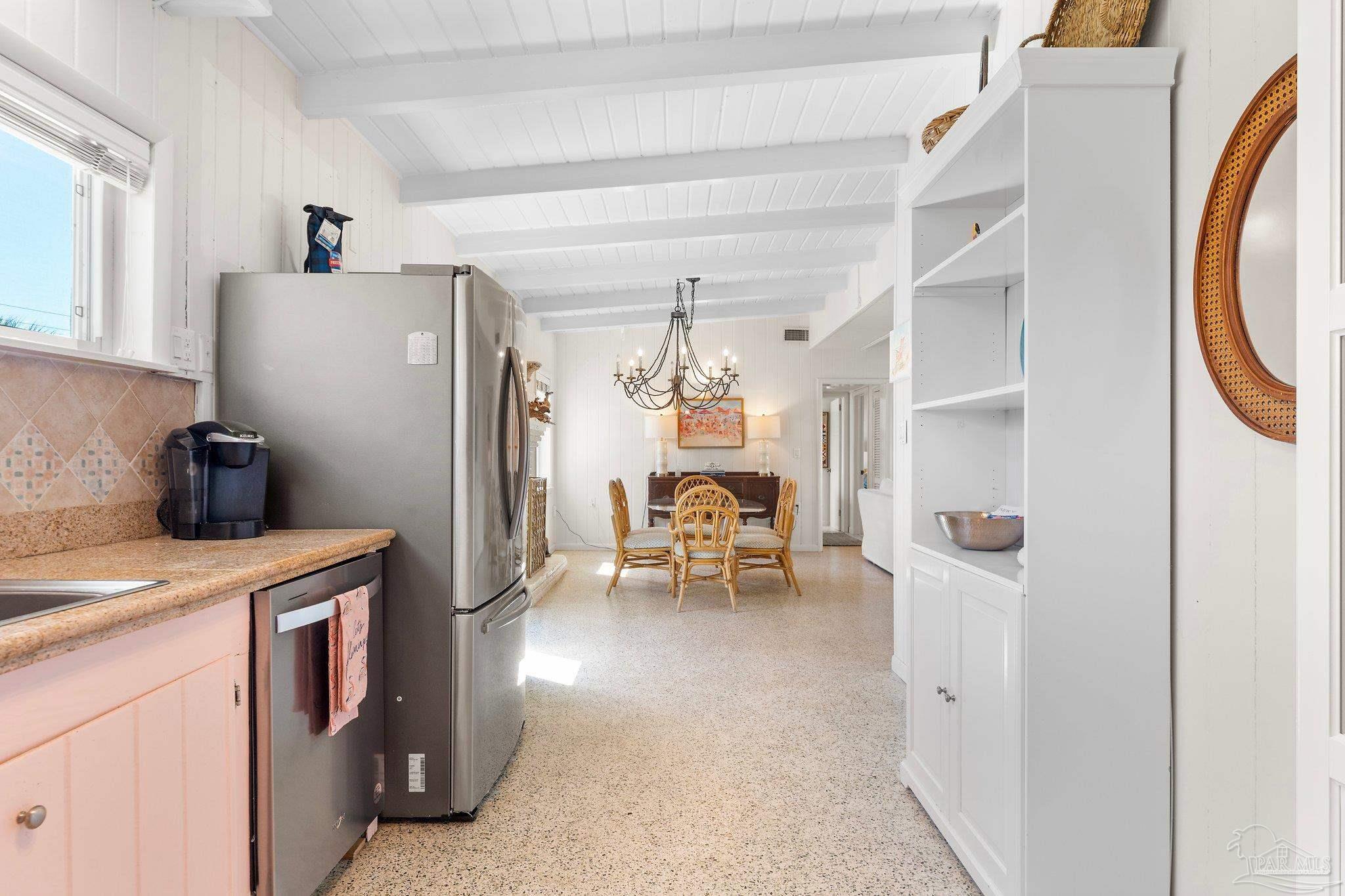 702 Panferio Dr