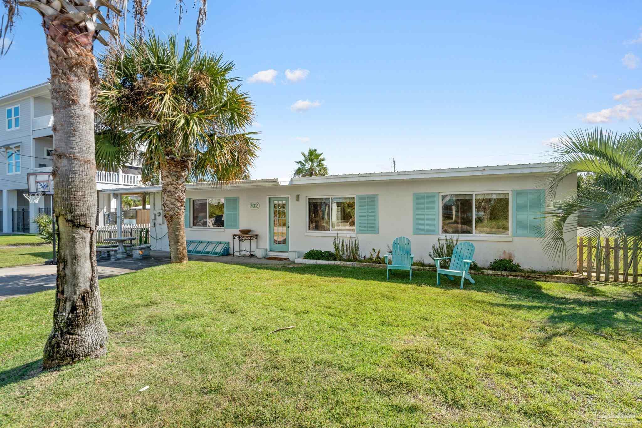 702 Panferio Dr