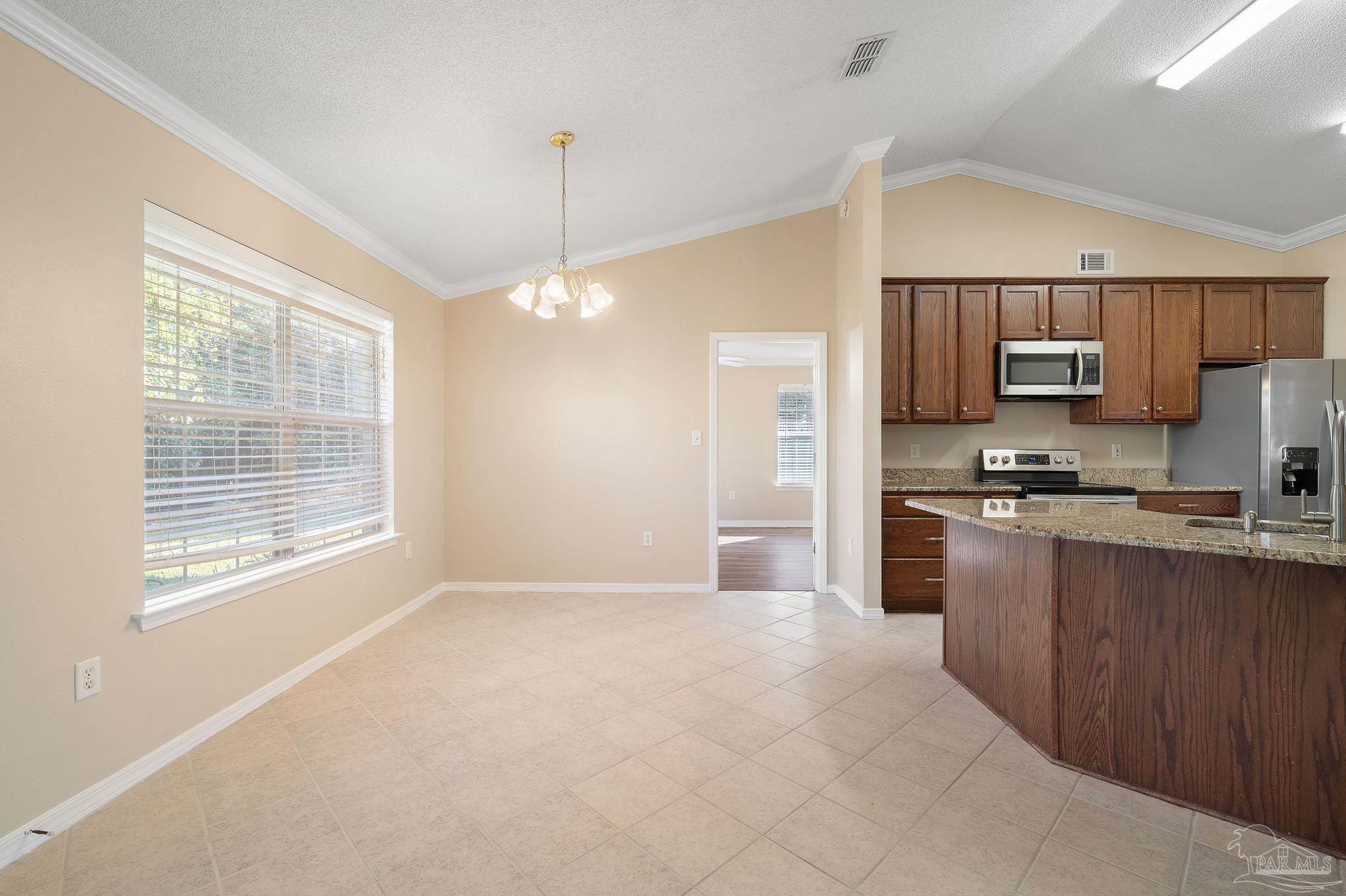 2138 Cheshire Ct