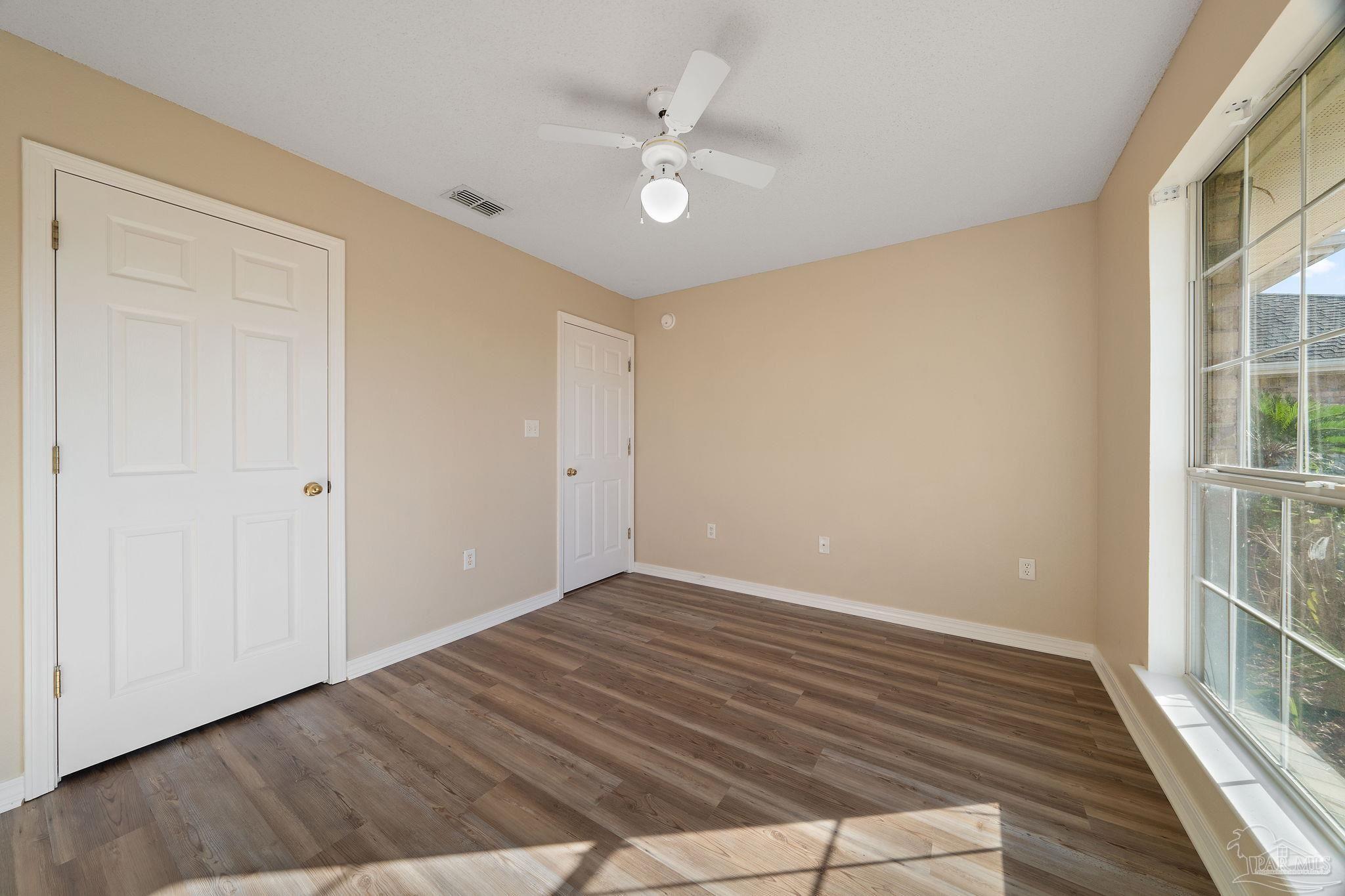 2138 Cheshire Ct