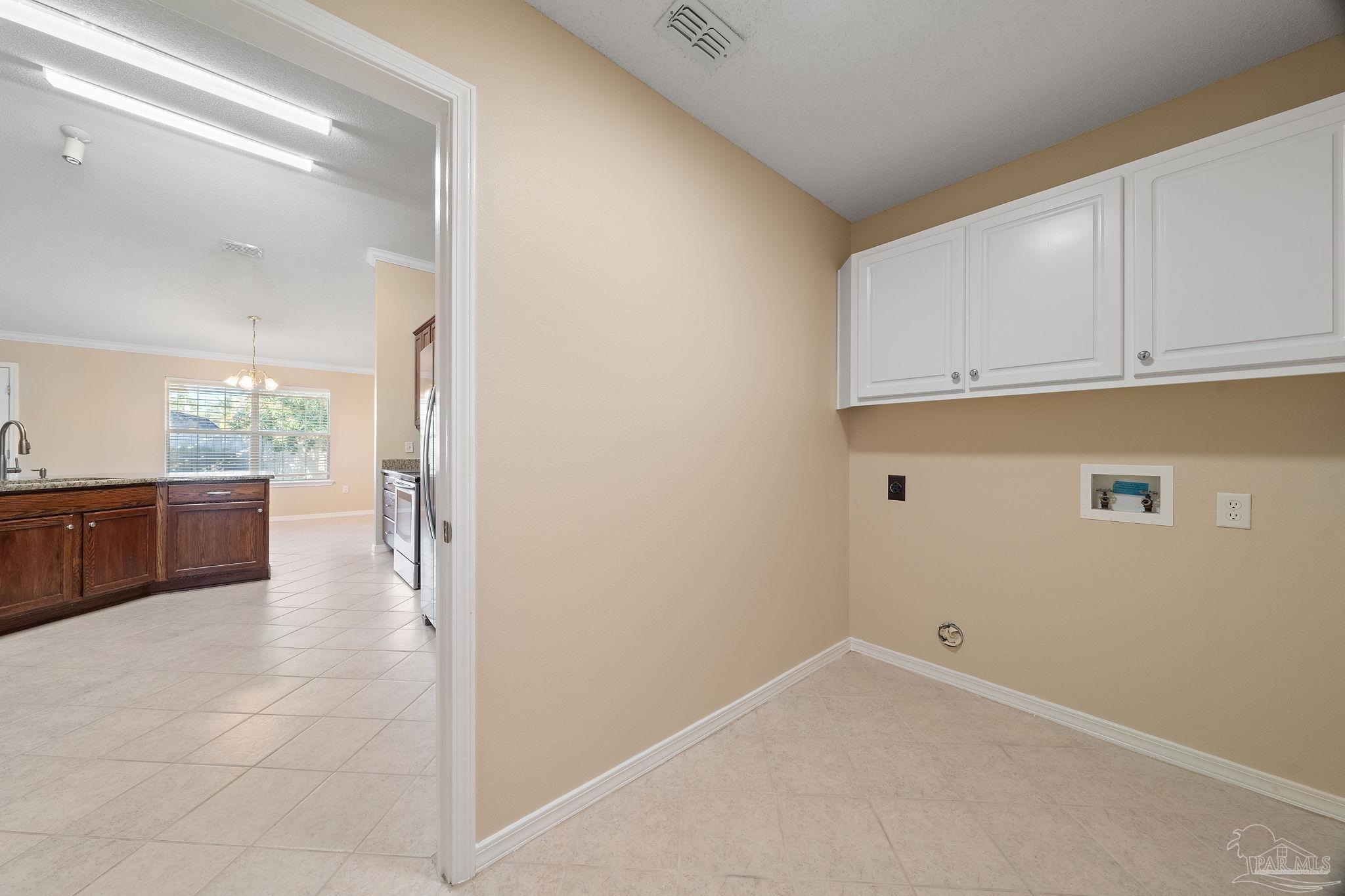 2138 Cheshire Ct