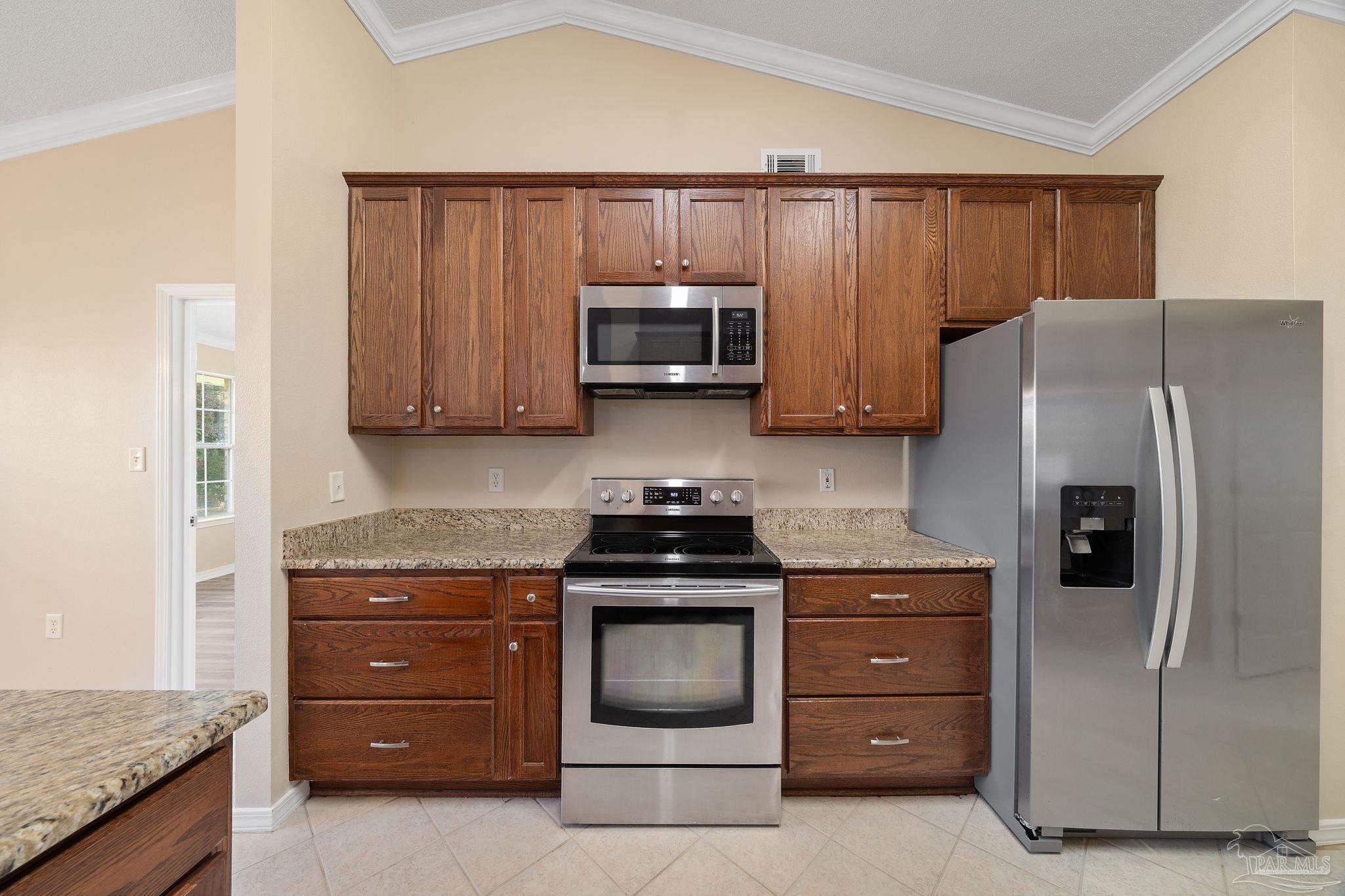2138 Cheshire Ct
