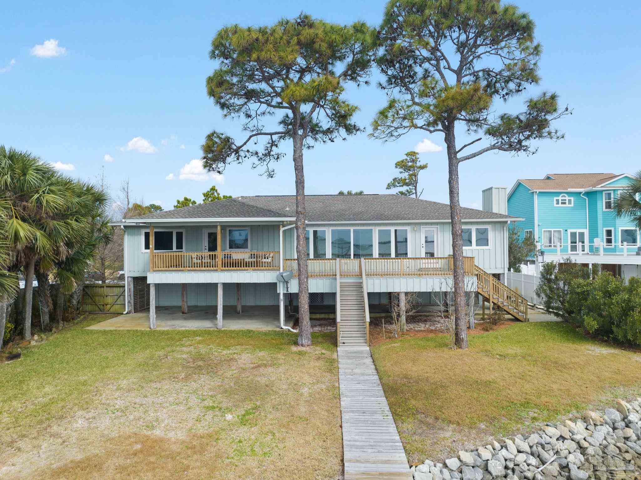 1209 Soundview Trl
