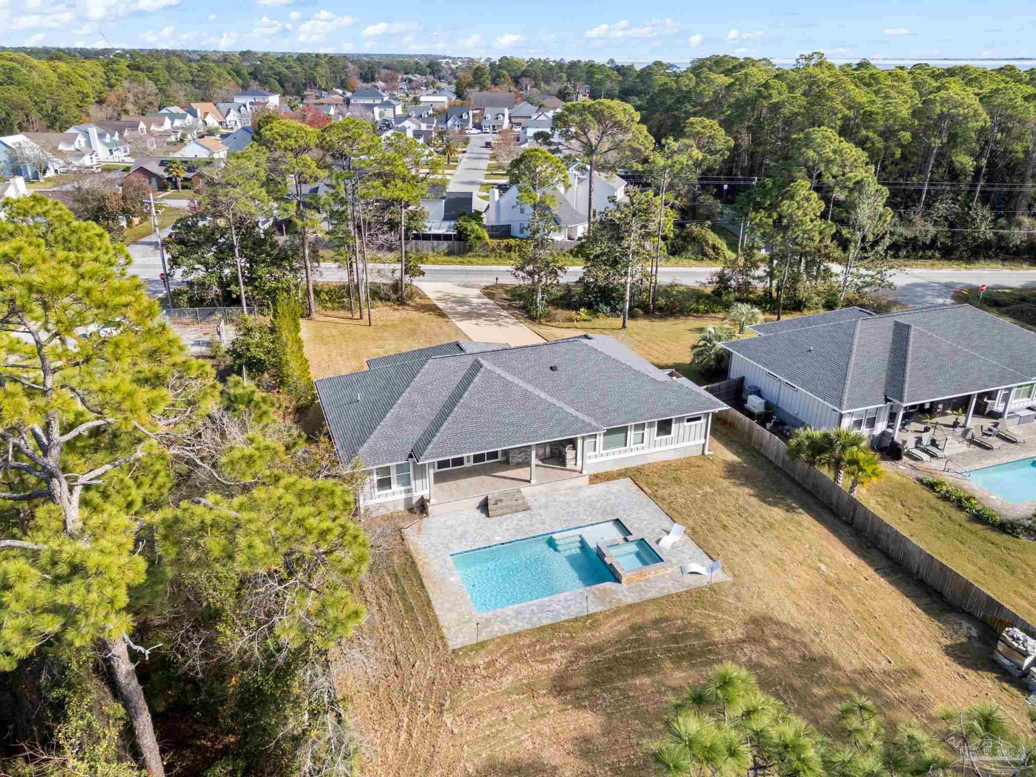 1061 Oriole Beach Rd