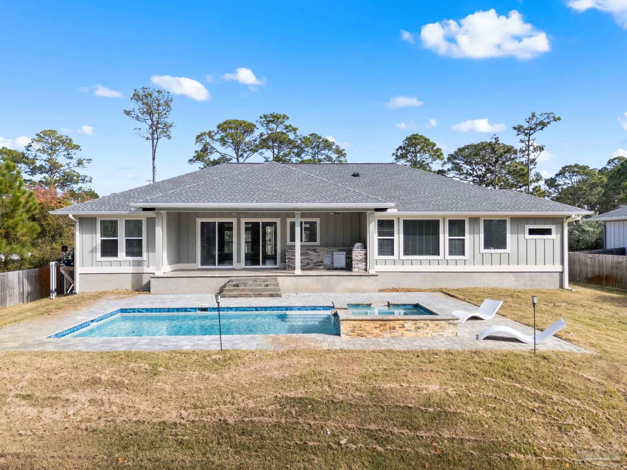 1061 Oriole Beach Rd