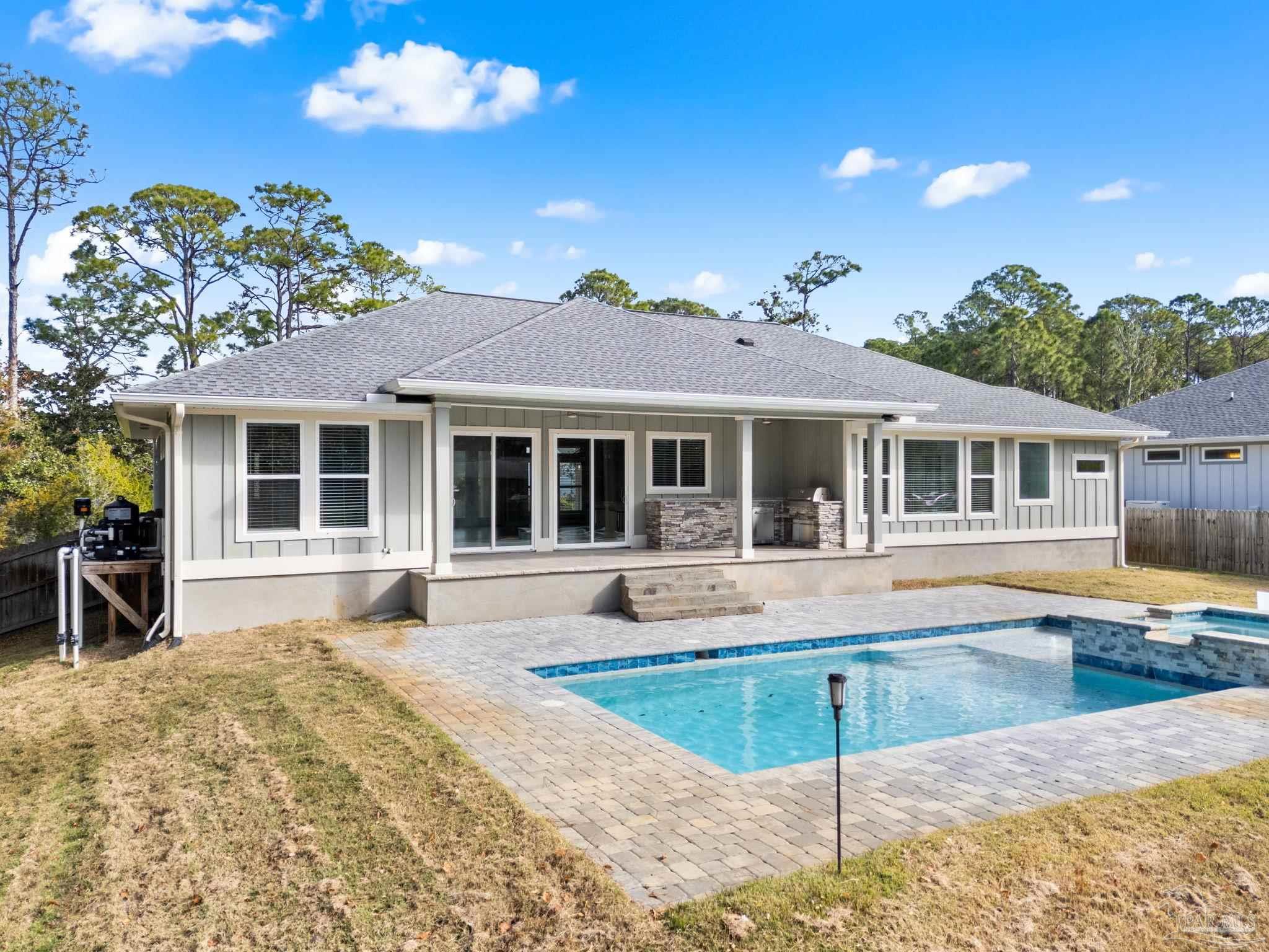 1061 Oriole Beach Rd