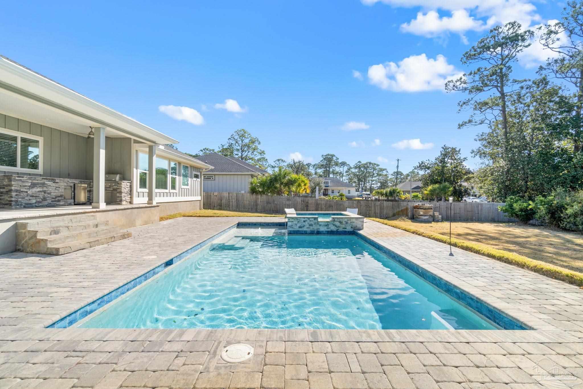 1061 Oriole Beach Rd
