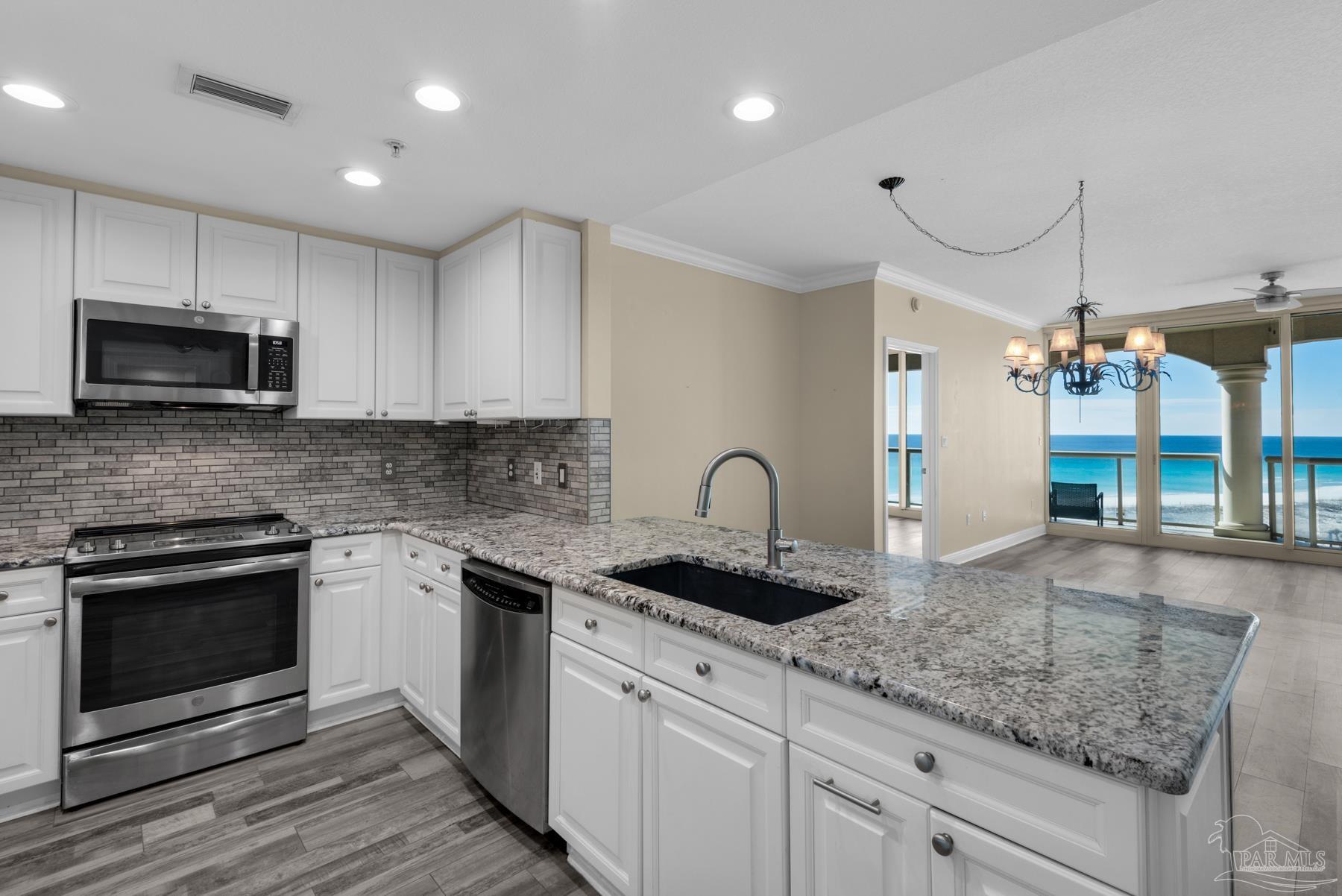 3 Portofino Dr # 803