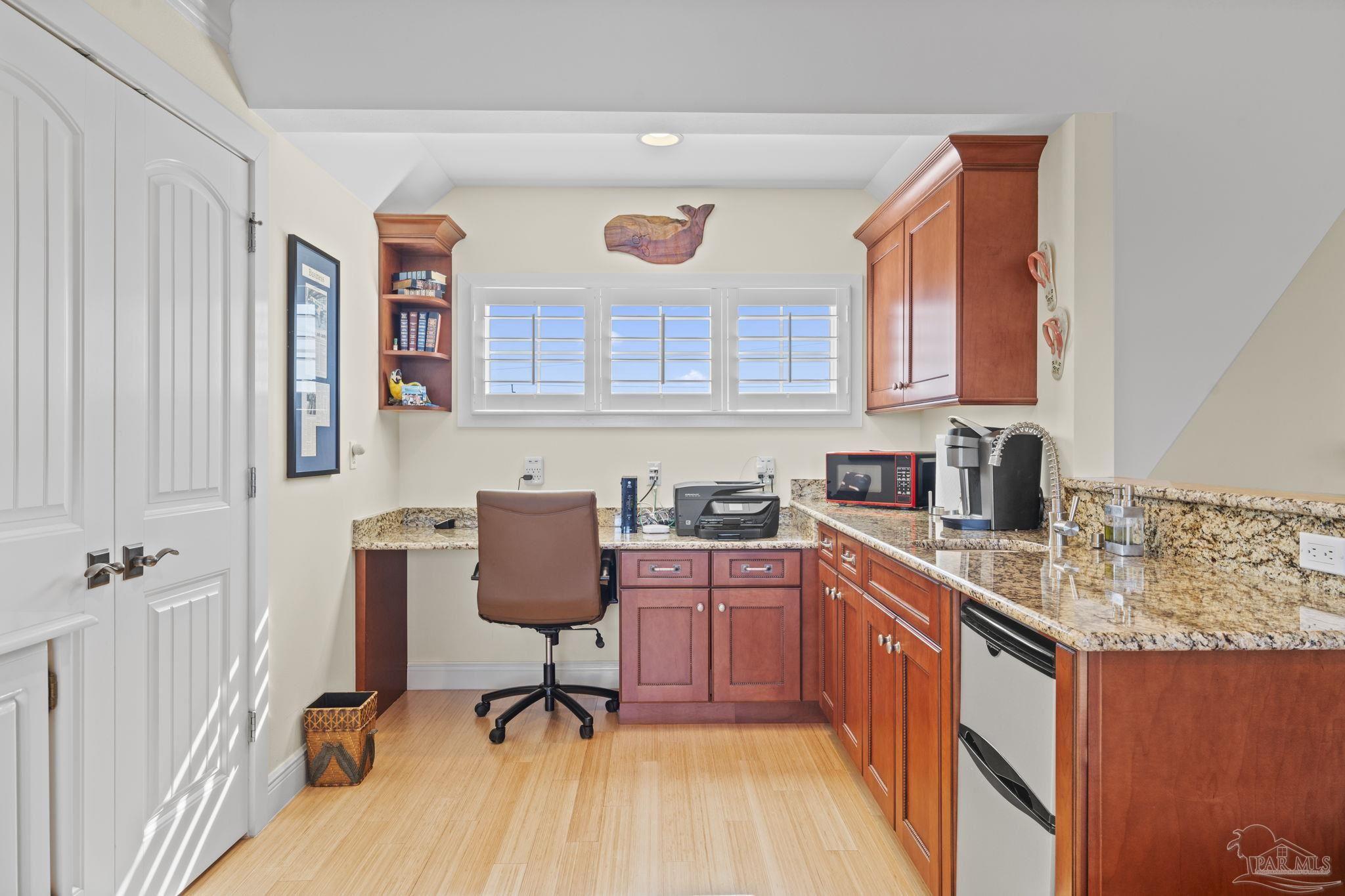 203 Panferio Dr