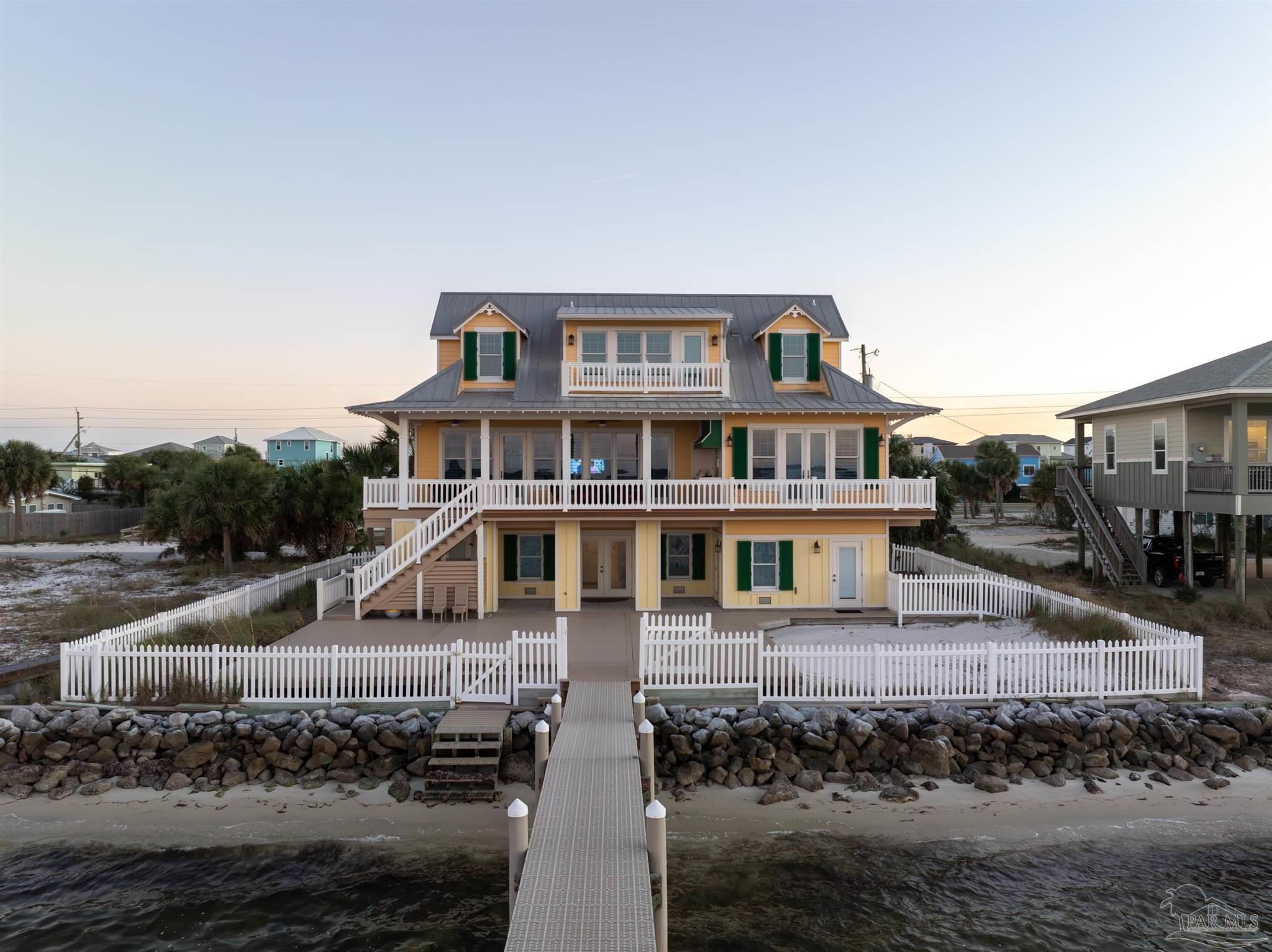 203 Panferio Dr
