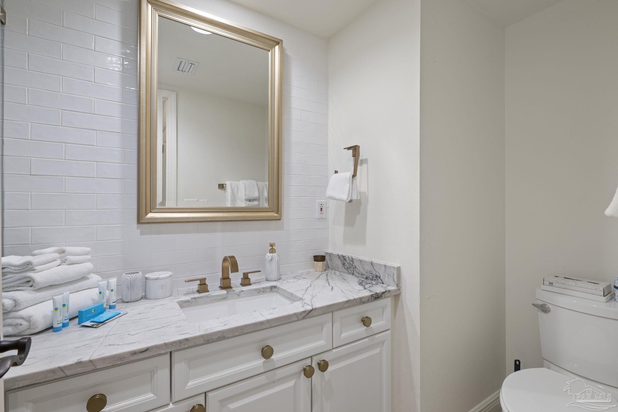 3 Portofino Dr # 1004