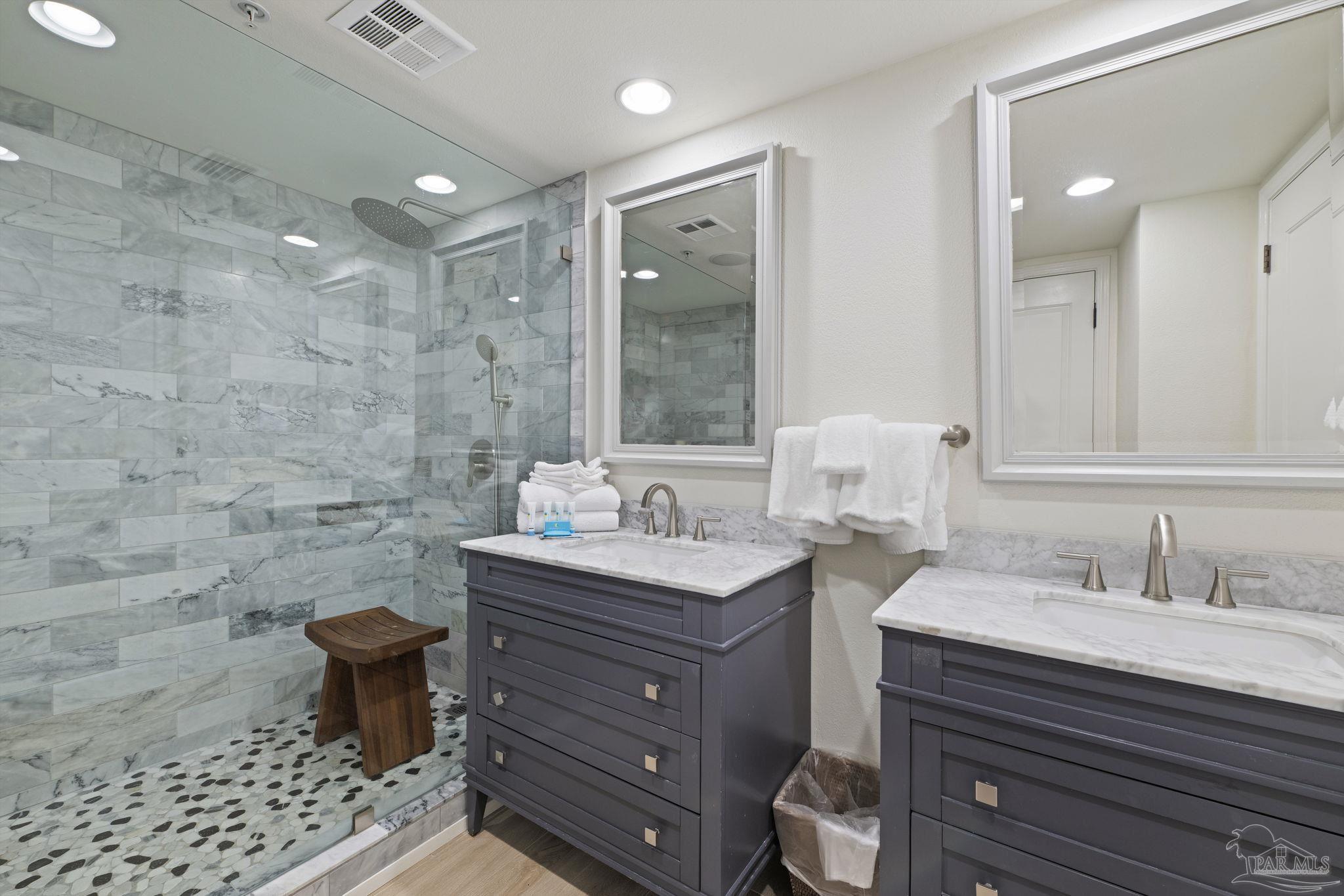 3 Portofino Dr # 1004