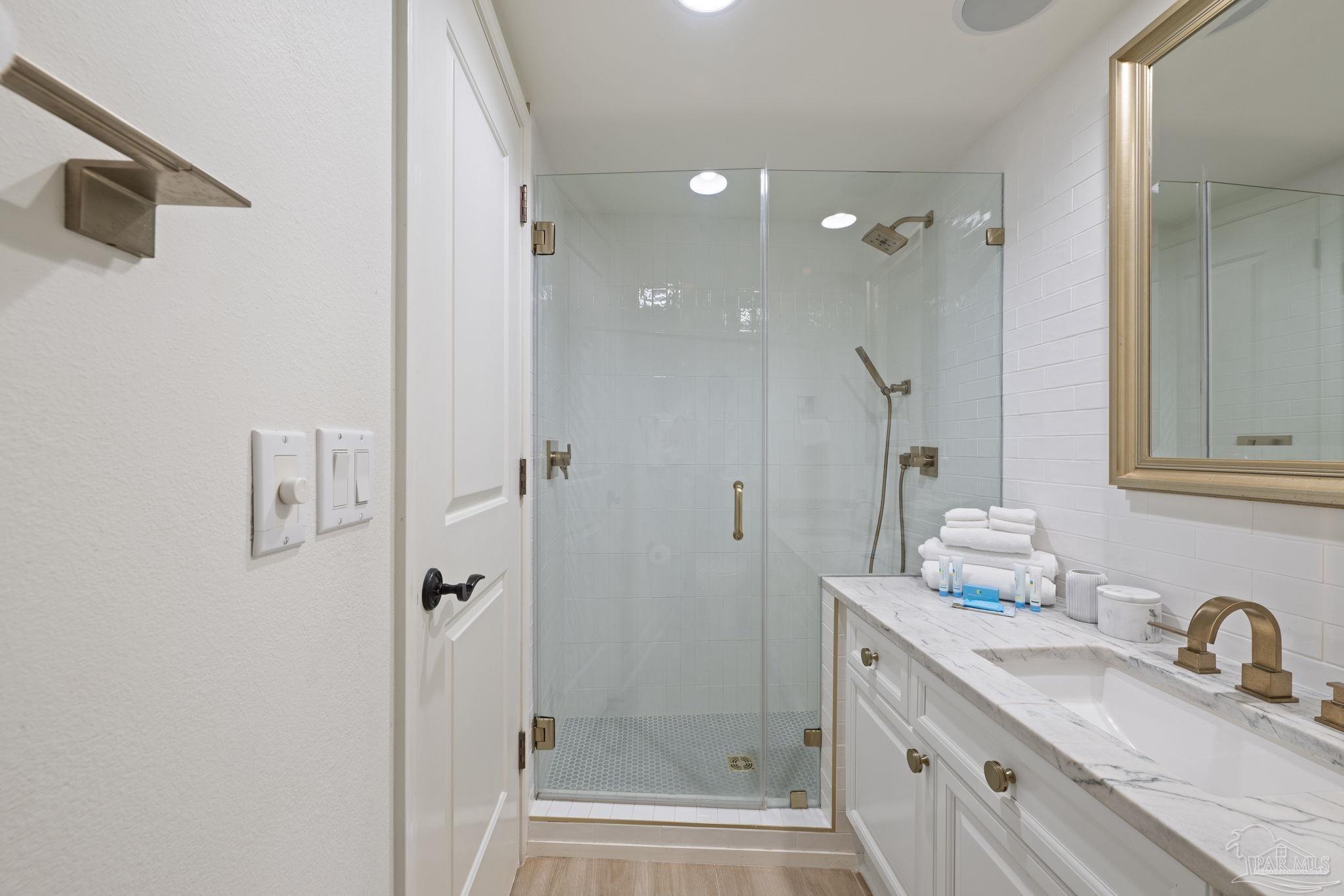 3 Portofino Dr # 1004