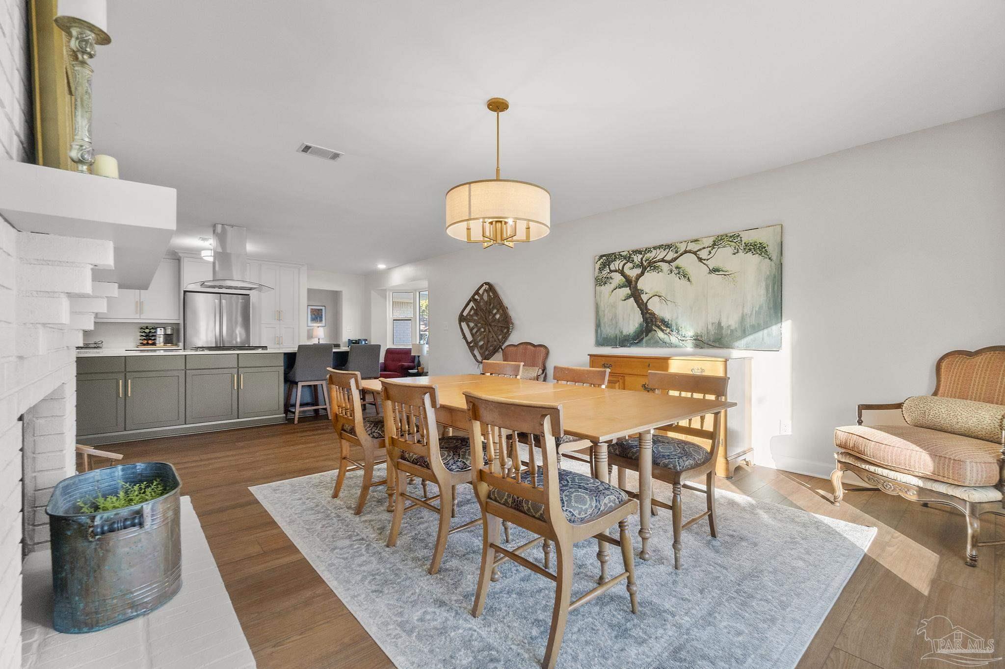 3101 Oxford Cir