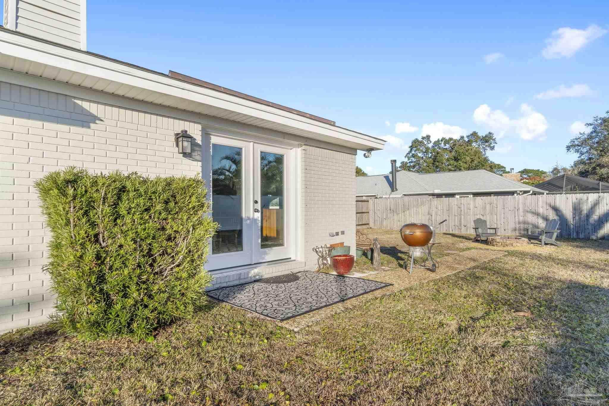 3101 Oxford Cir