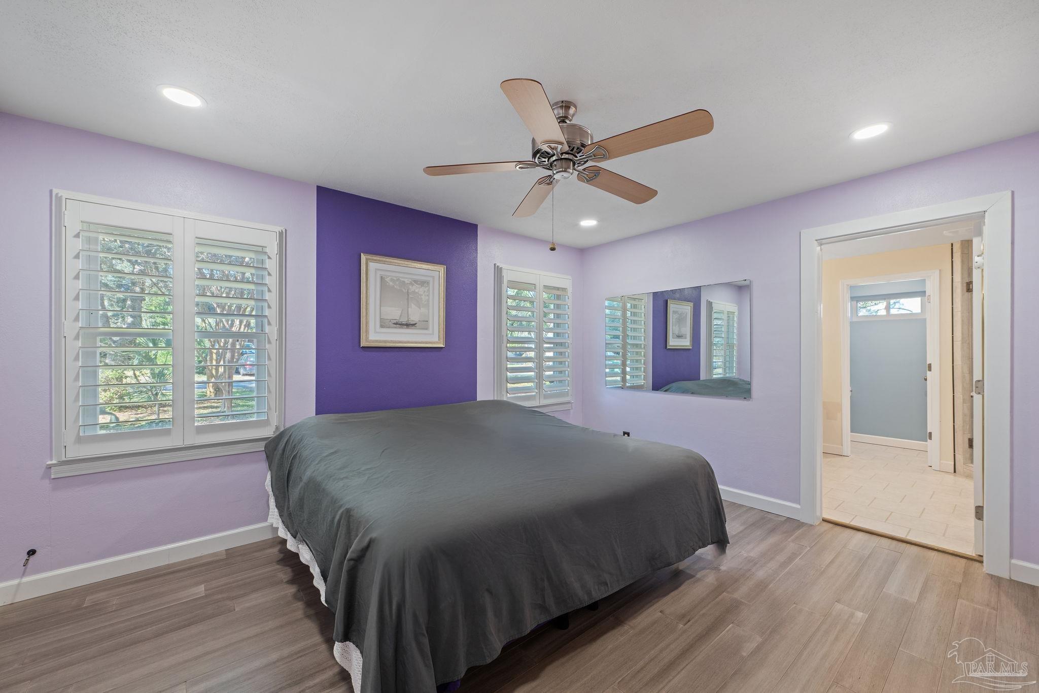 10 San Carlos Ave