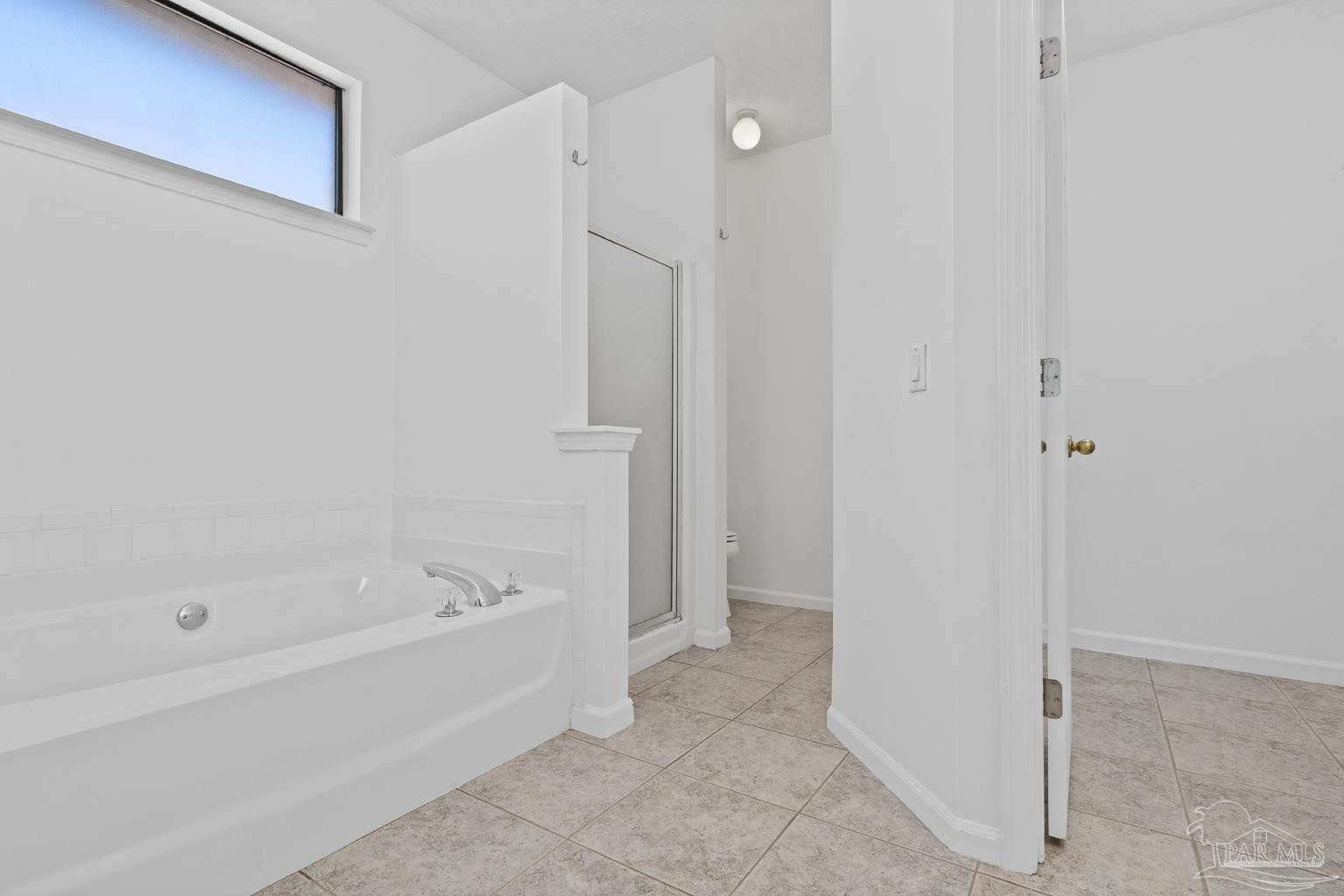 4168 Longwood Cir