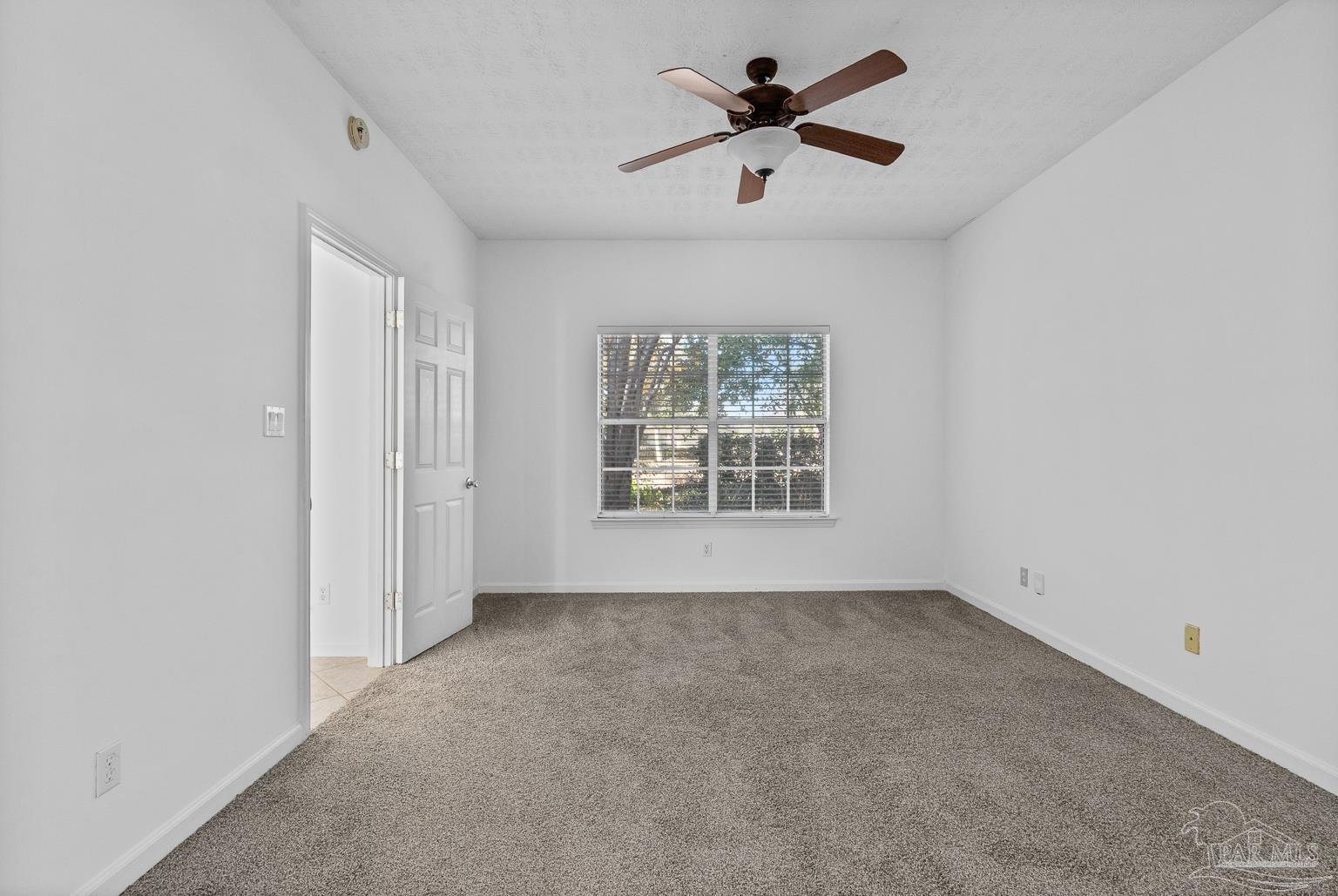 4168 Longwood Cir