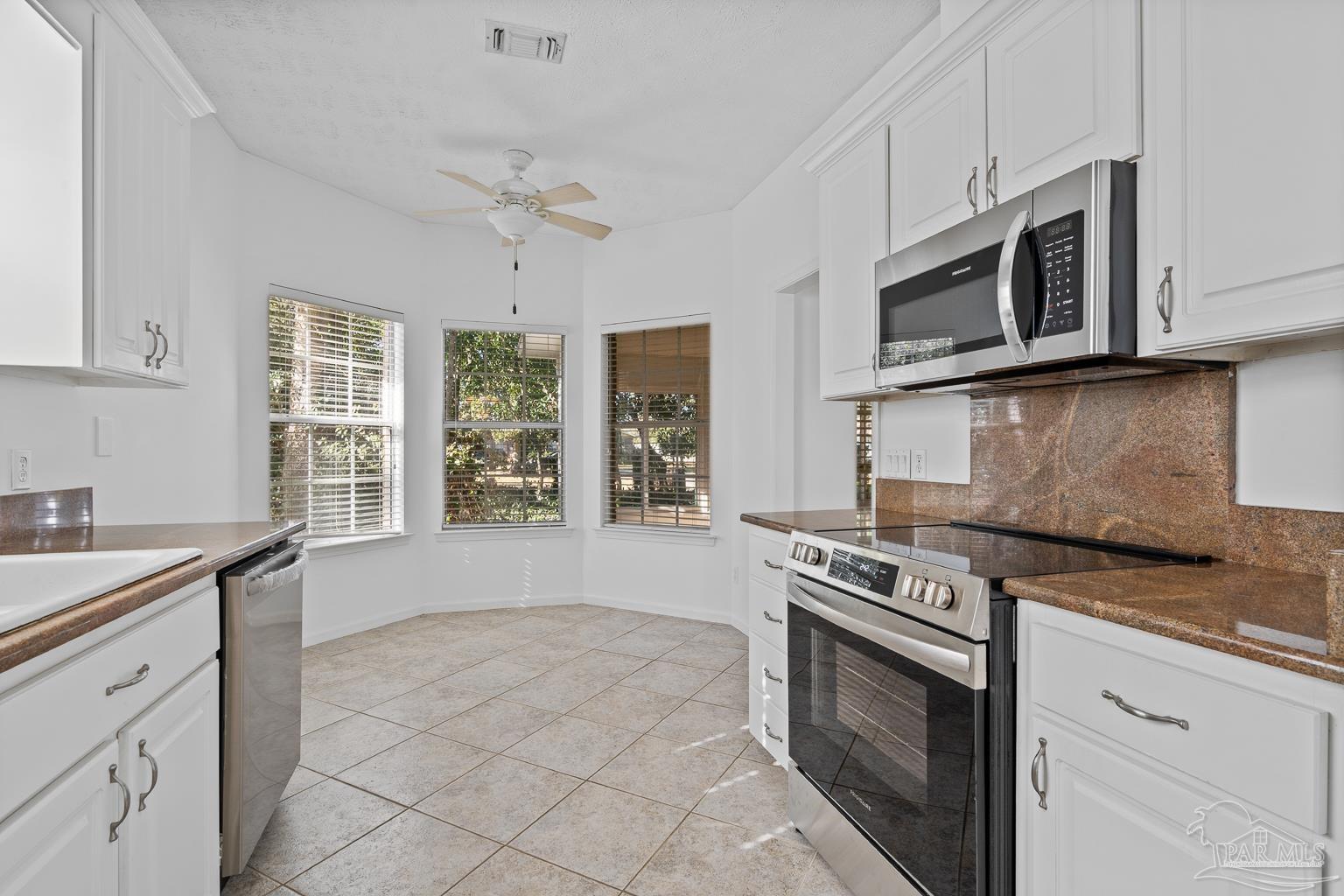 4168 Longwood Cir