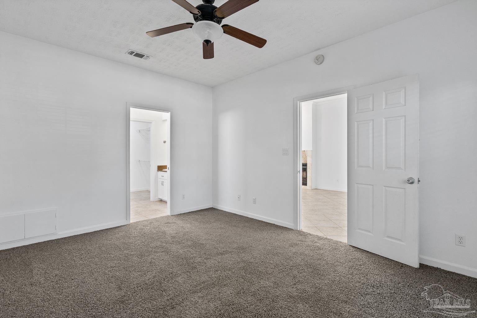 4168 Longwood Cir