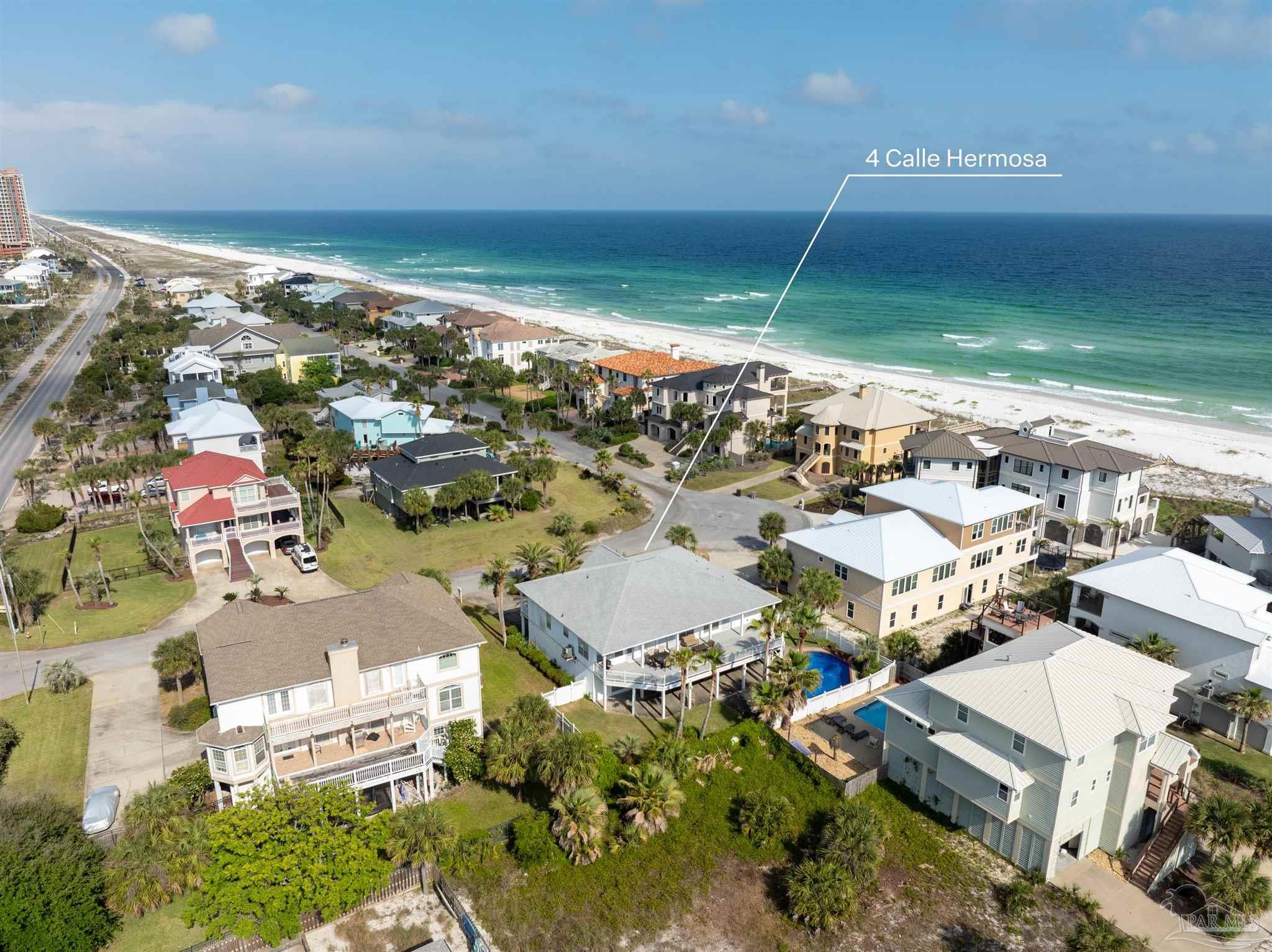 4 Calle Hermosa