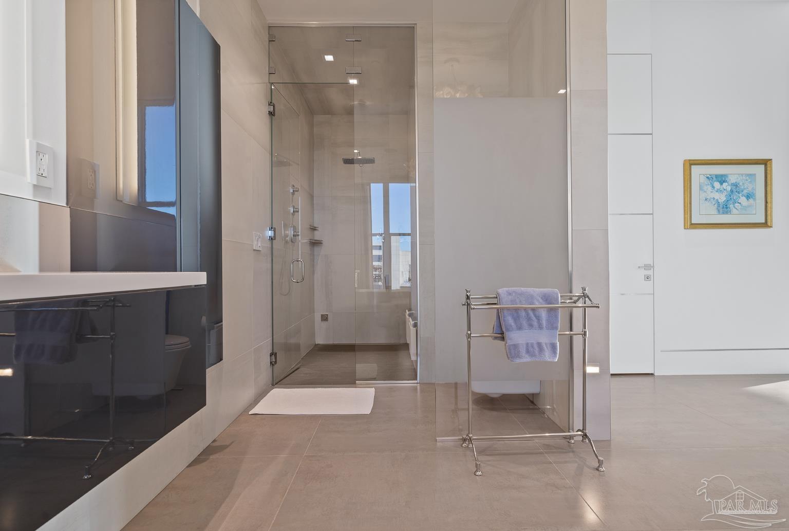 151 W Main St # 303