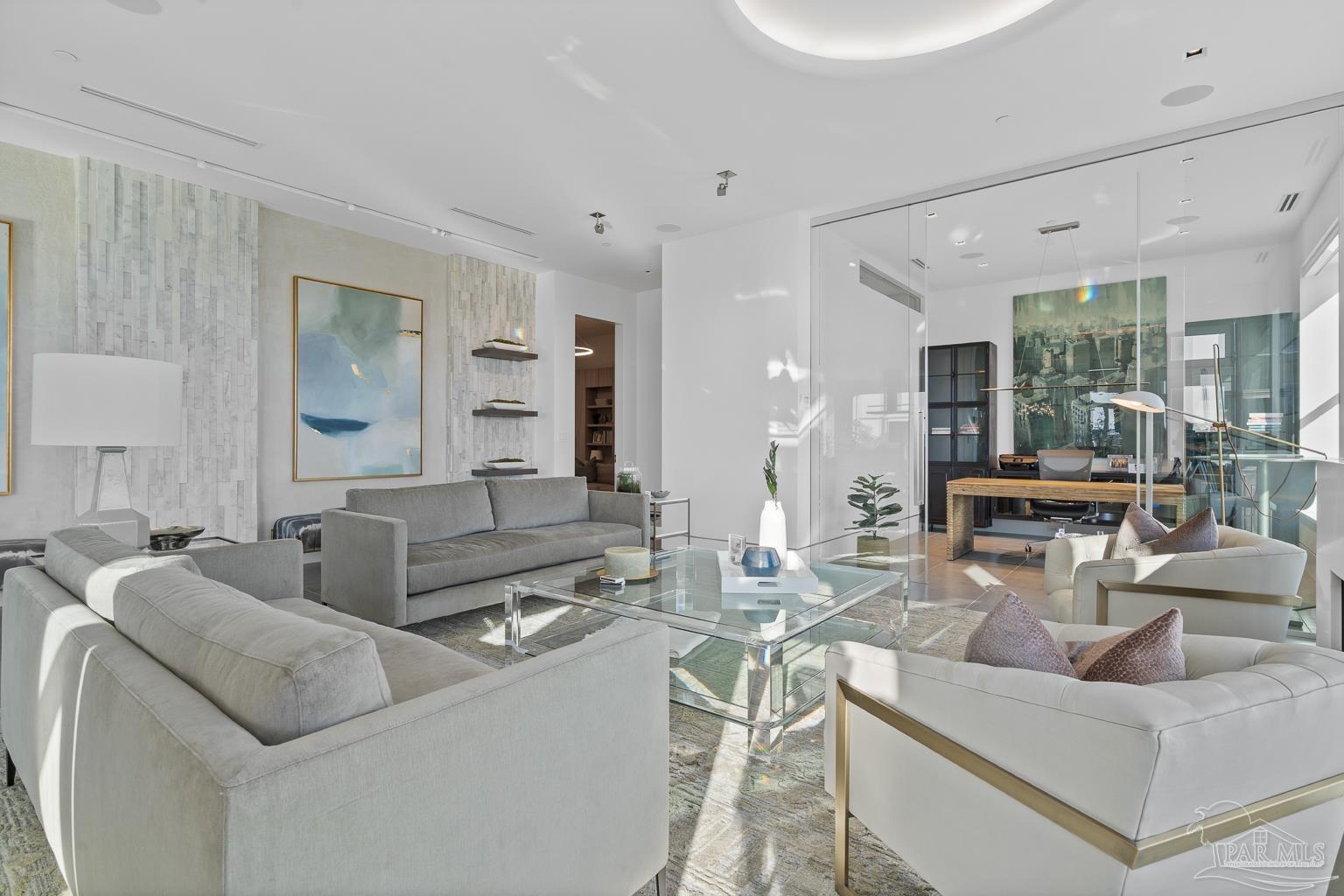 151 W Main St # 303