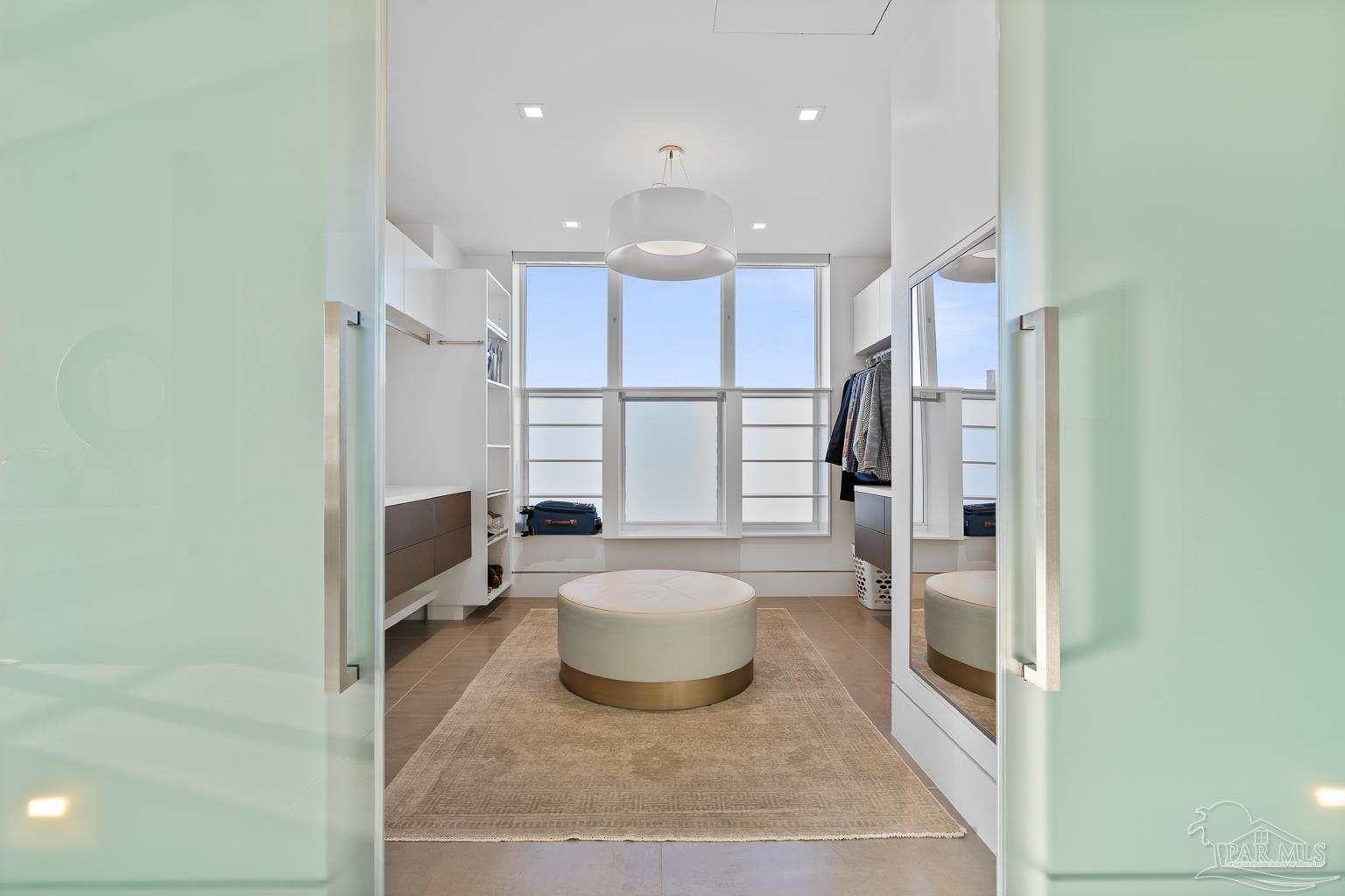 151 W Main St # 303