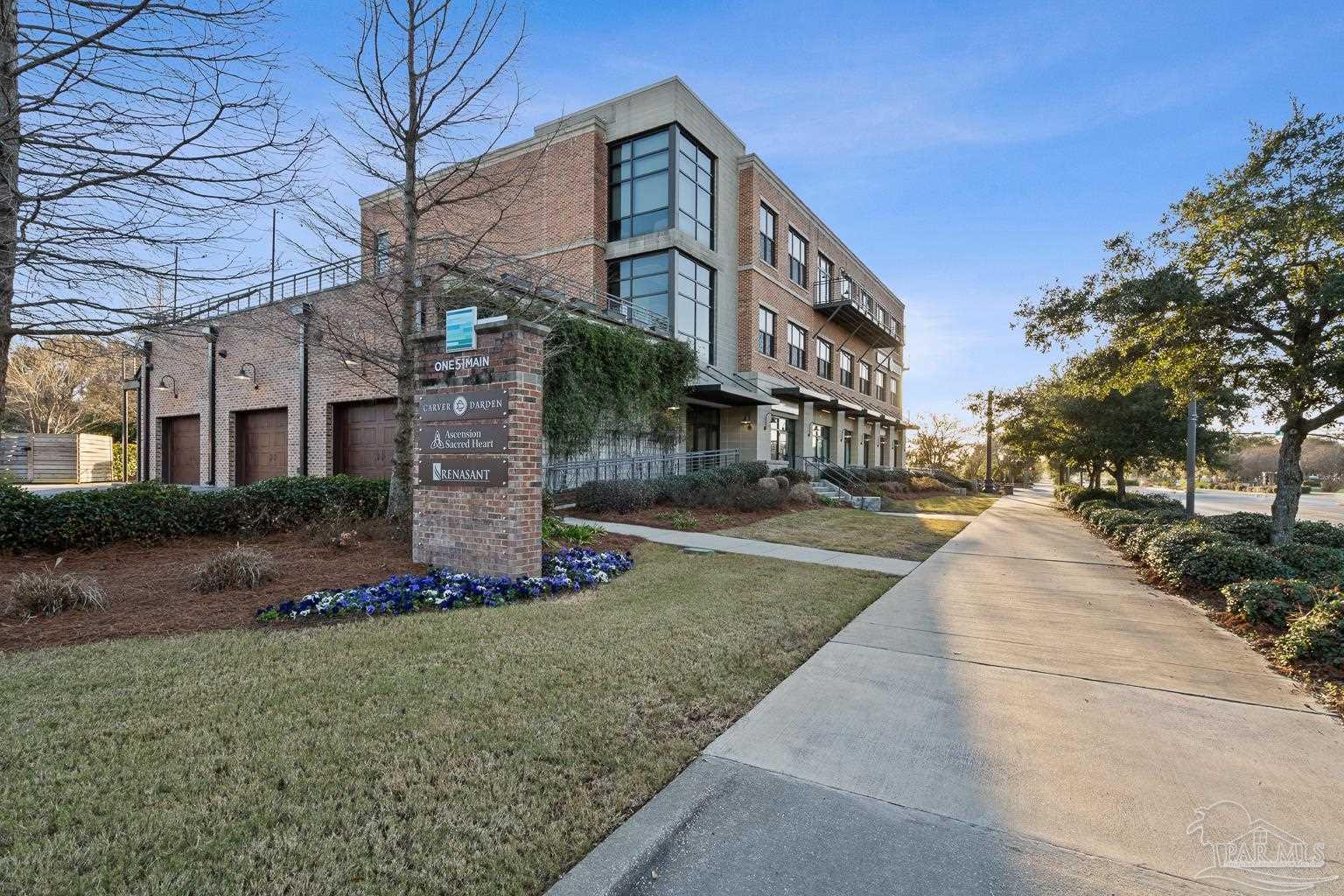 151 W Main St # 303