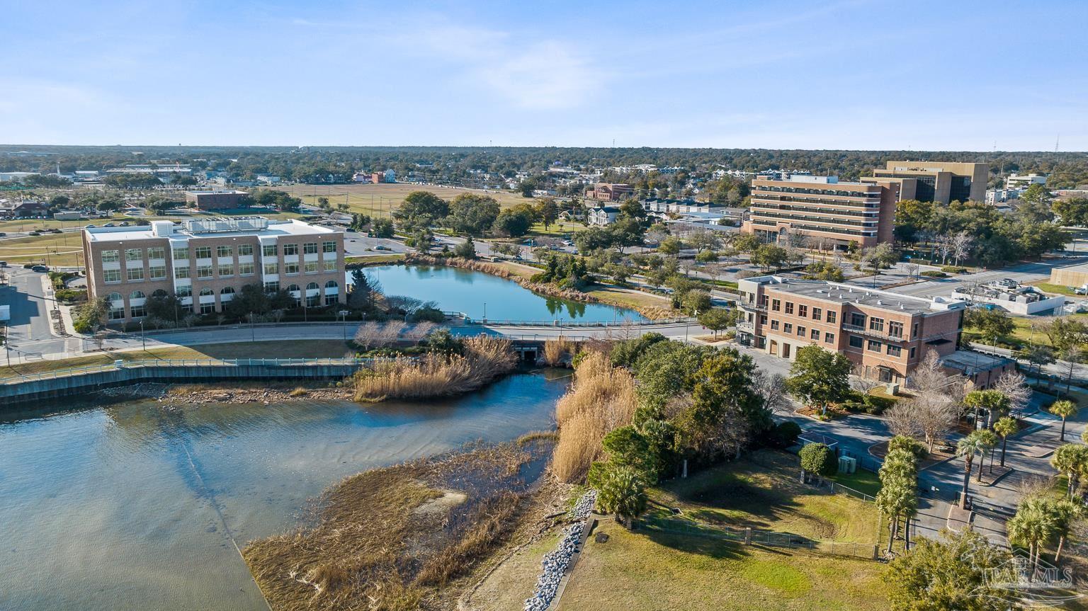 151 W Main St # 303