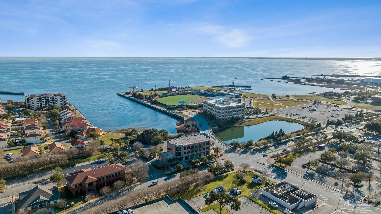 151 W Main St # 303
