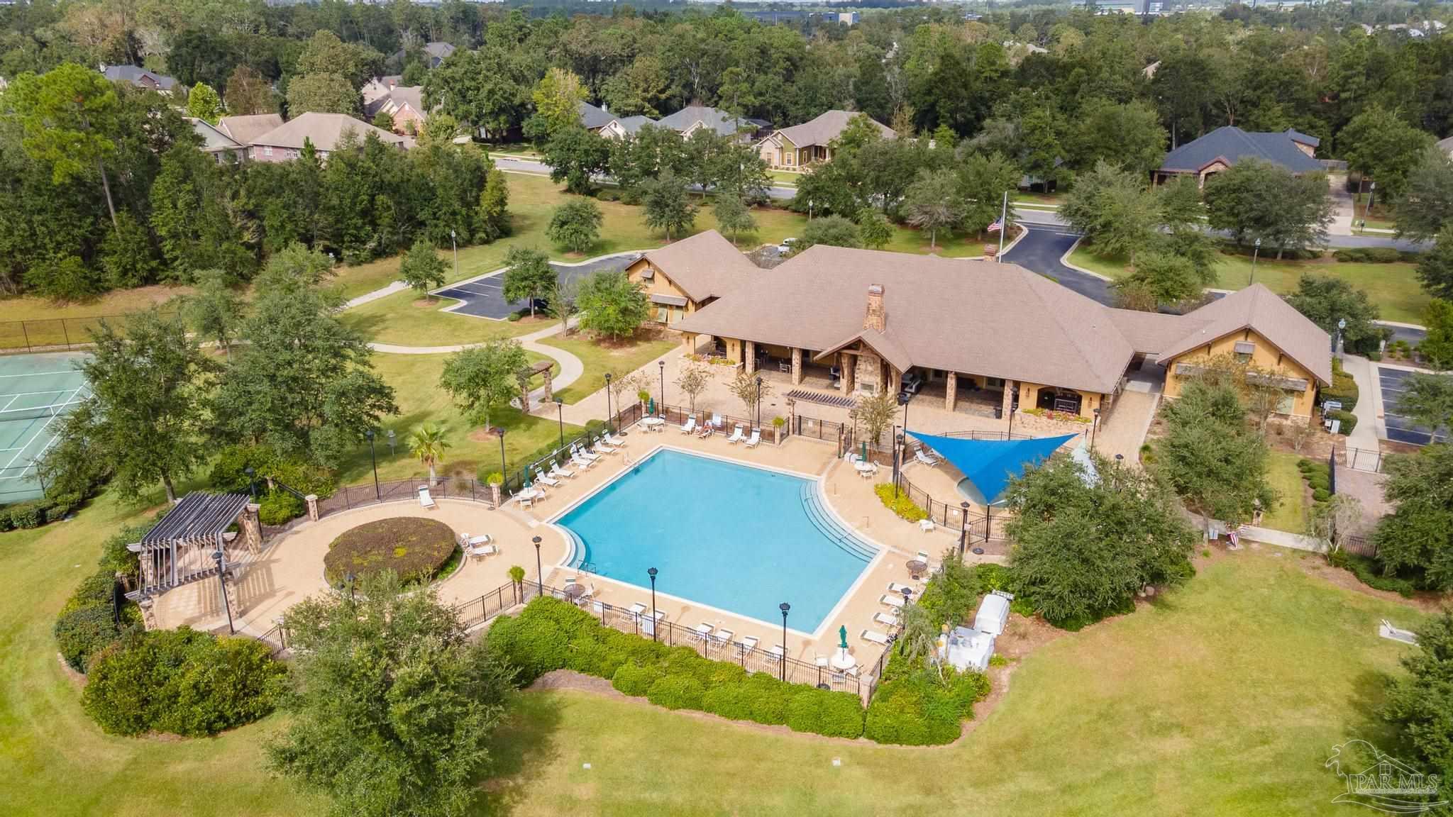8718 Foxtail Loop