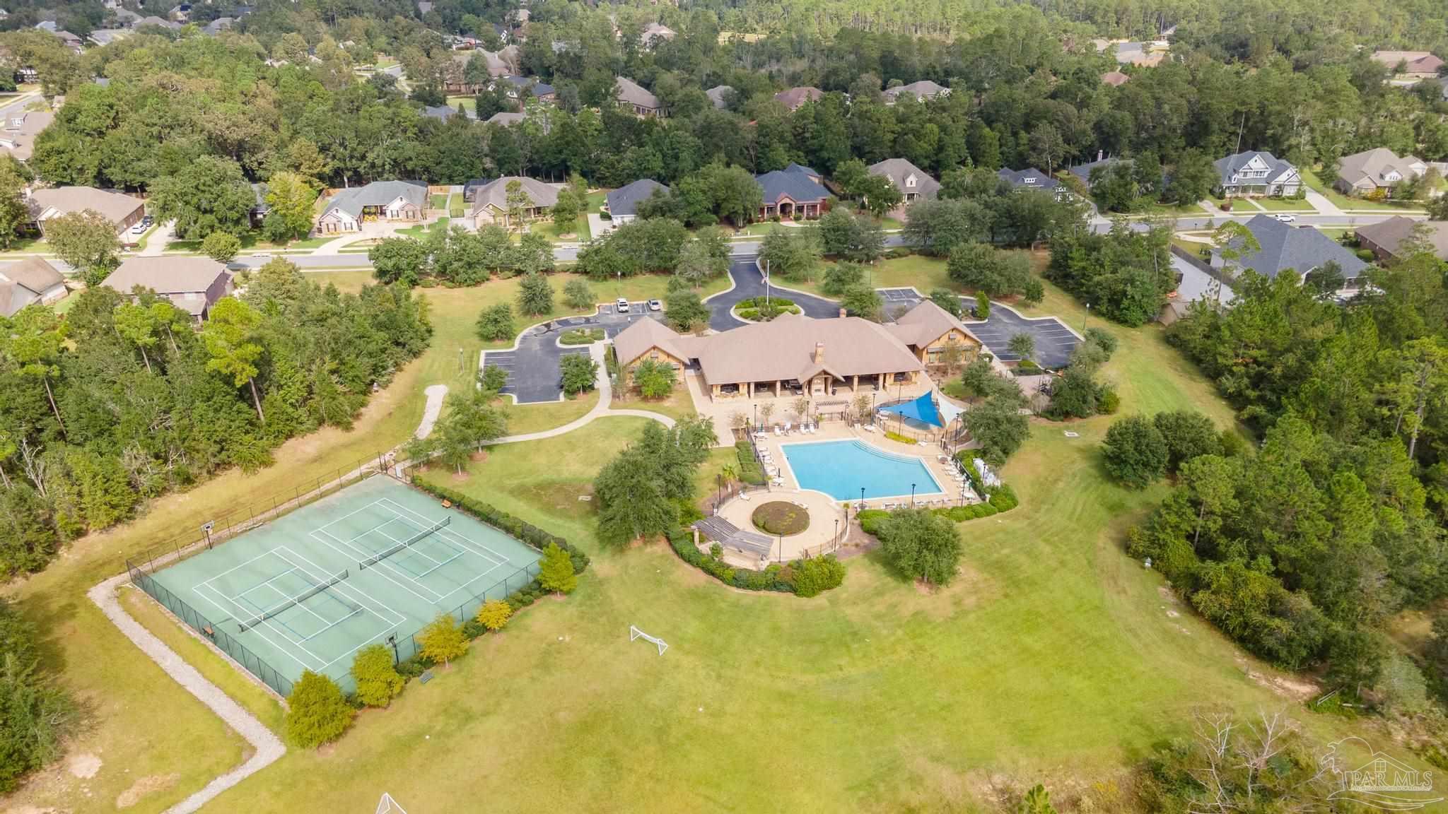 8718 Foxtail Loop