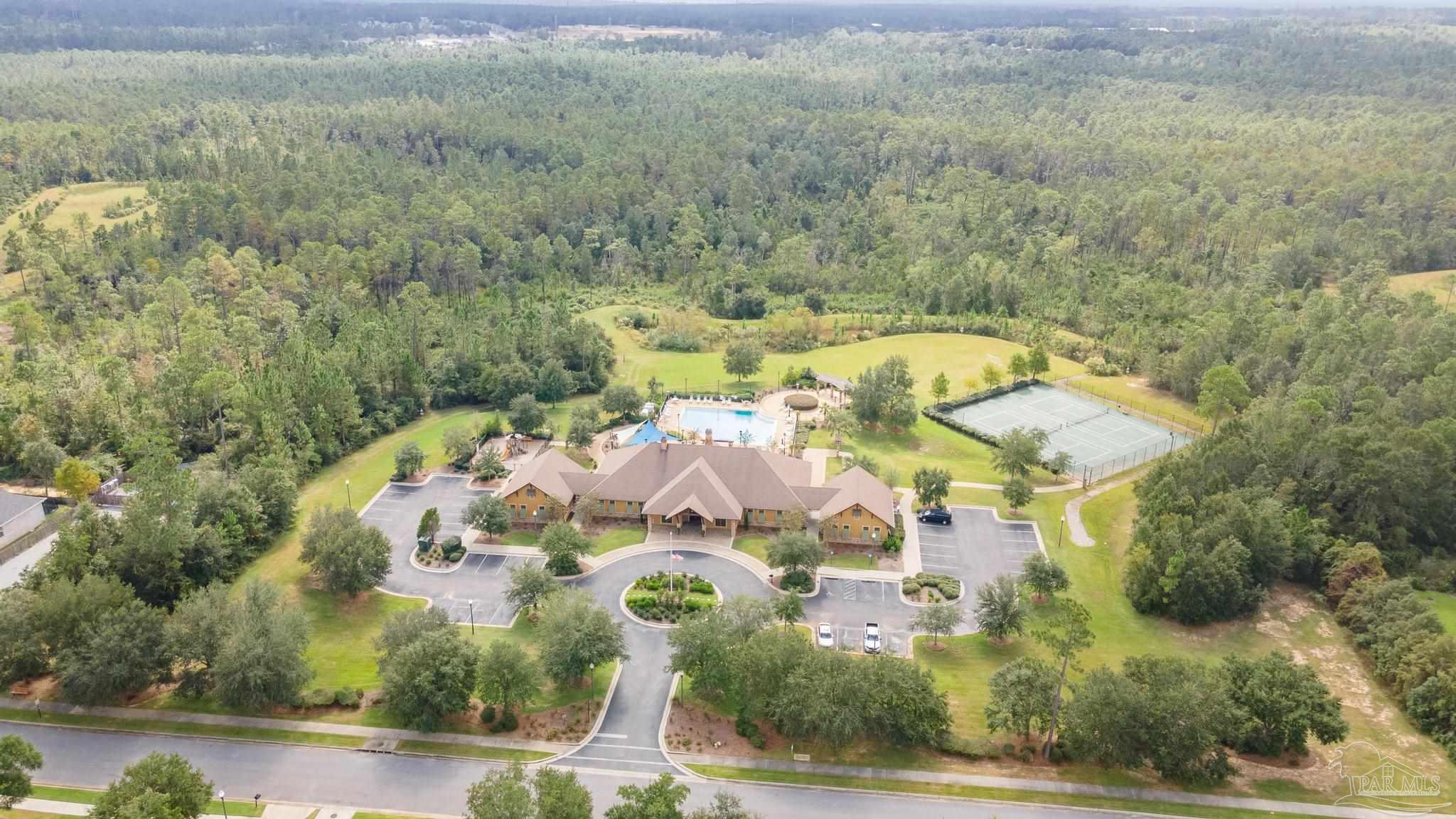 8718 Foxtail Loop