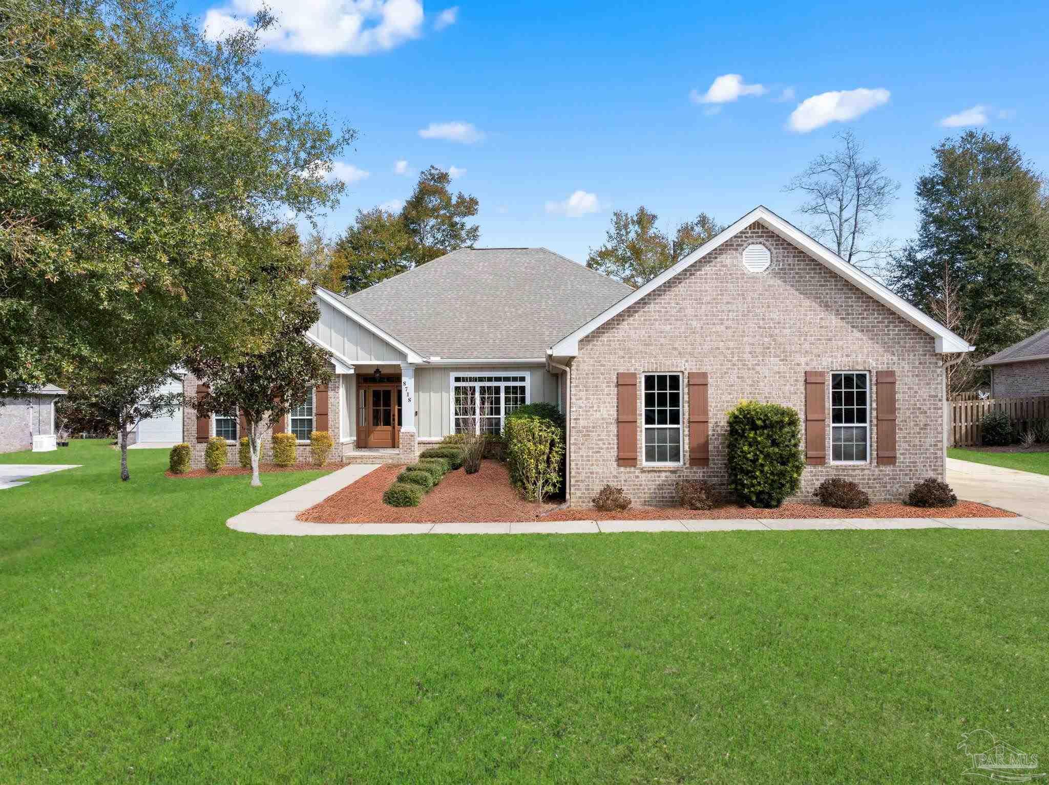 8718 Foxtail Loop