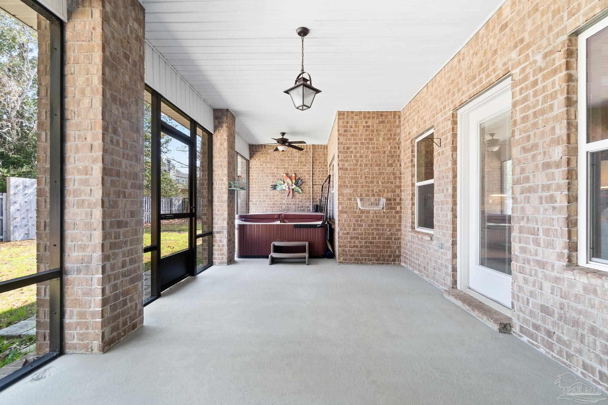 8718 Foxtail Loop