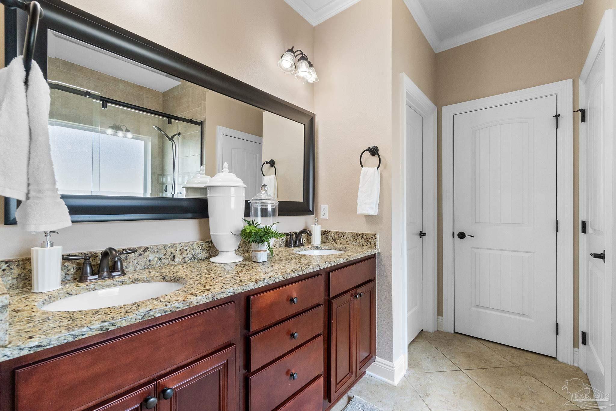 8718 Foxtail Loop