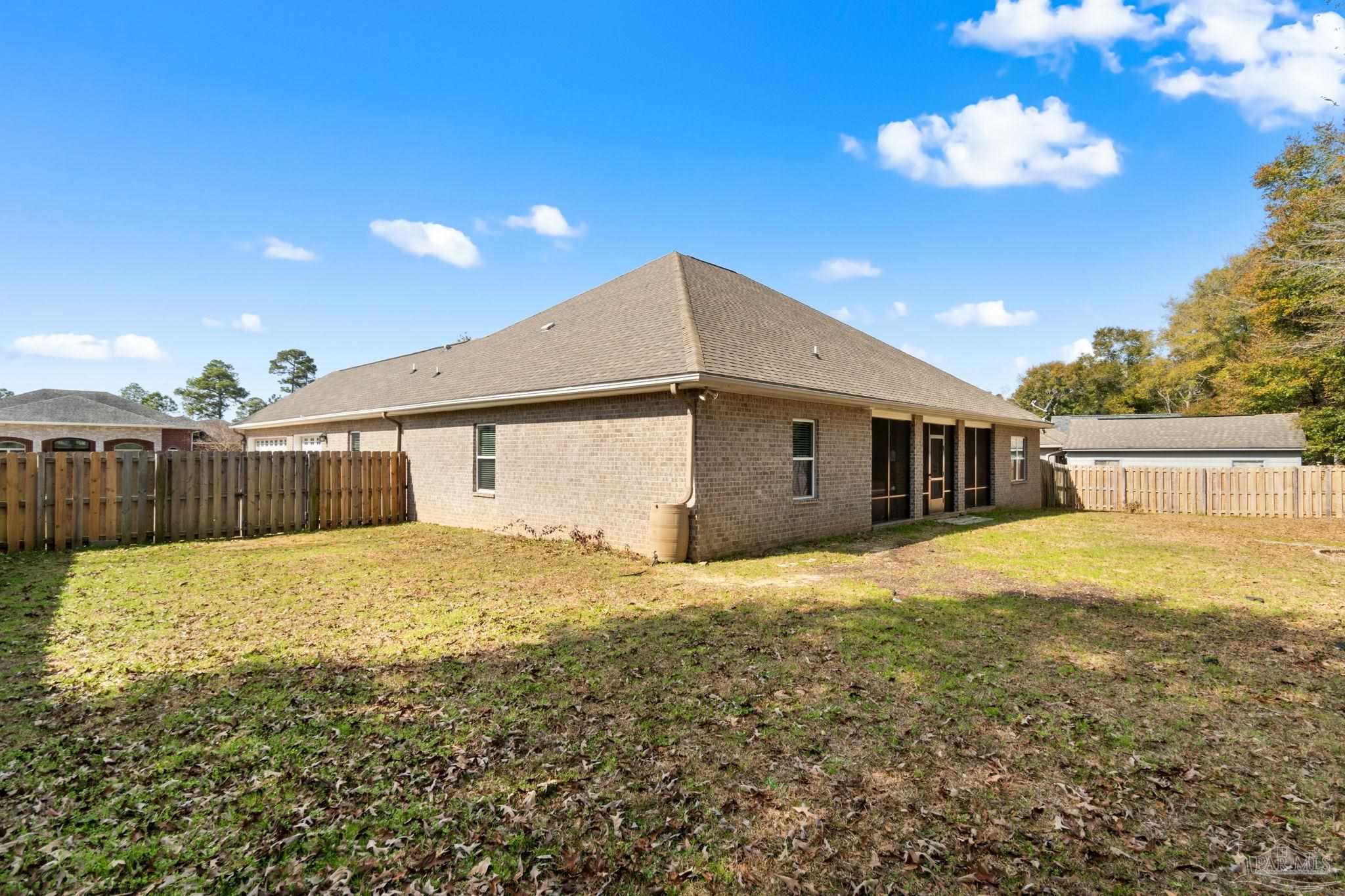 8718 Foxtail Loop